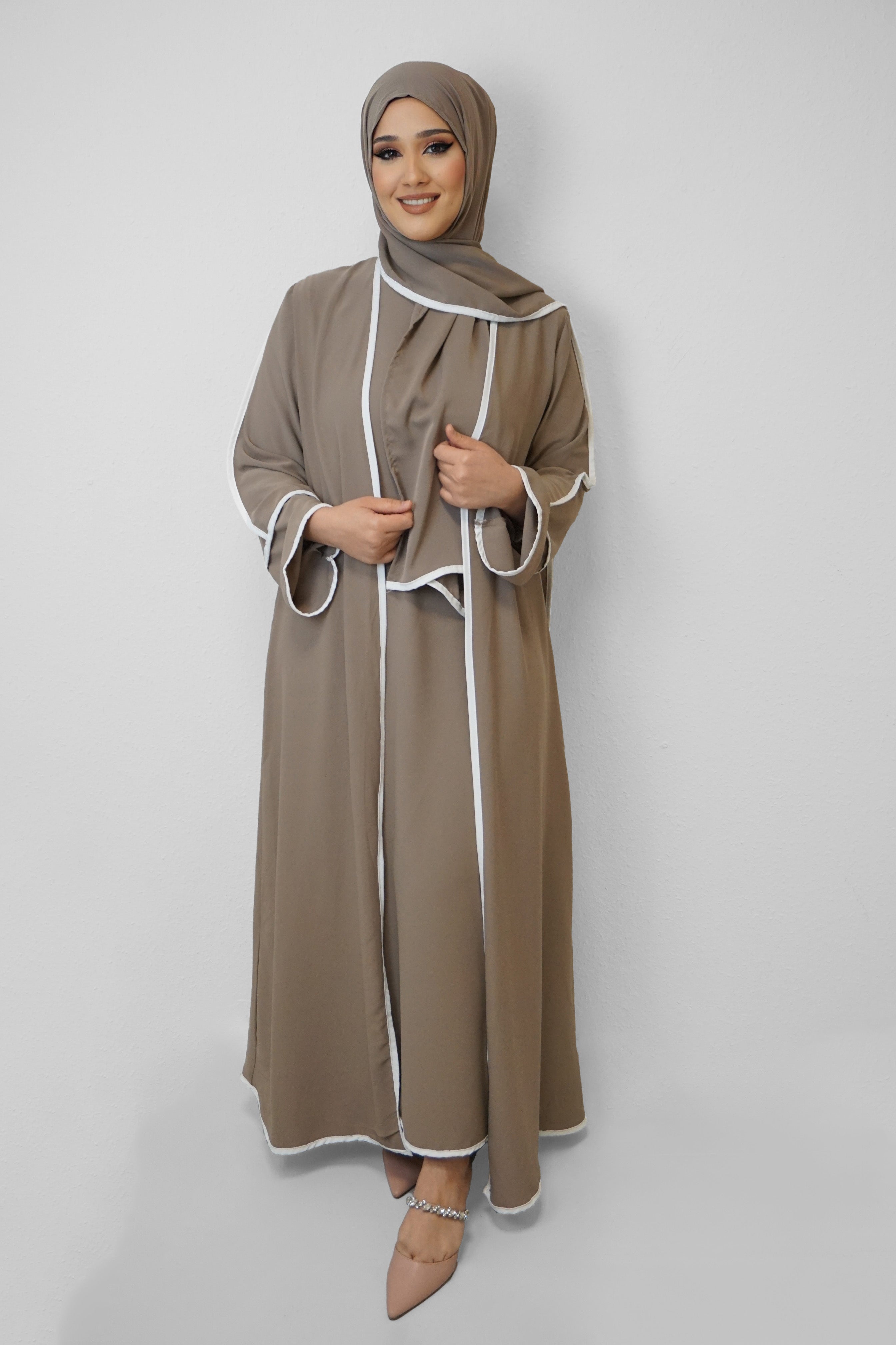 Abaya Budoor Taupe