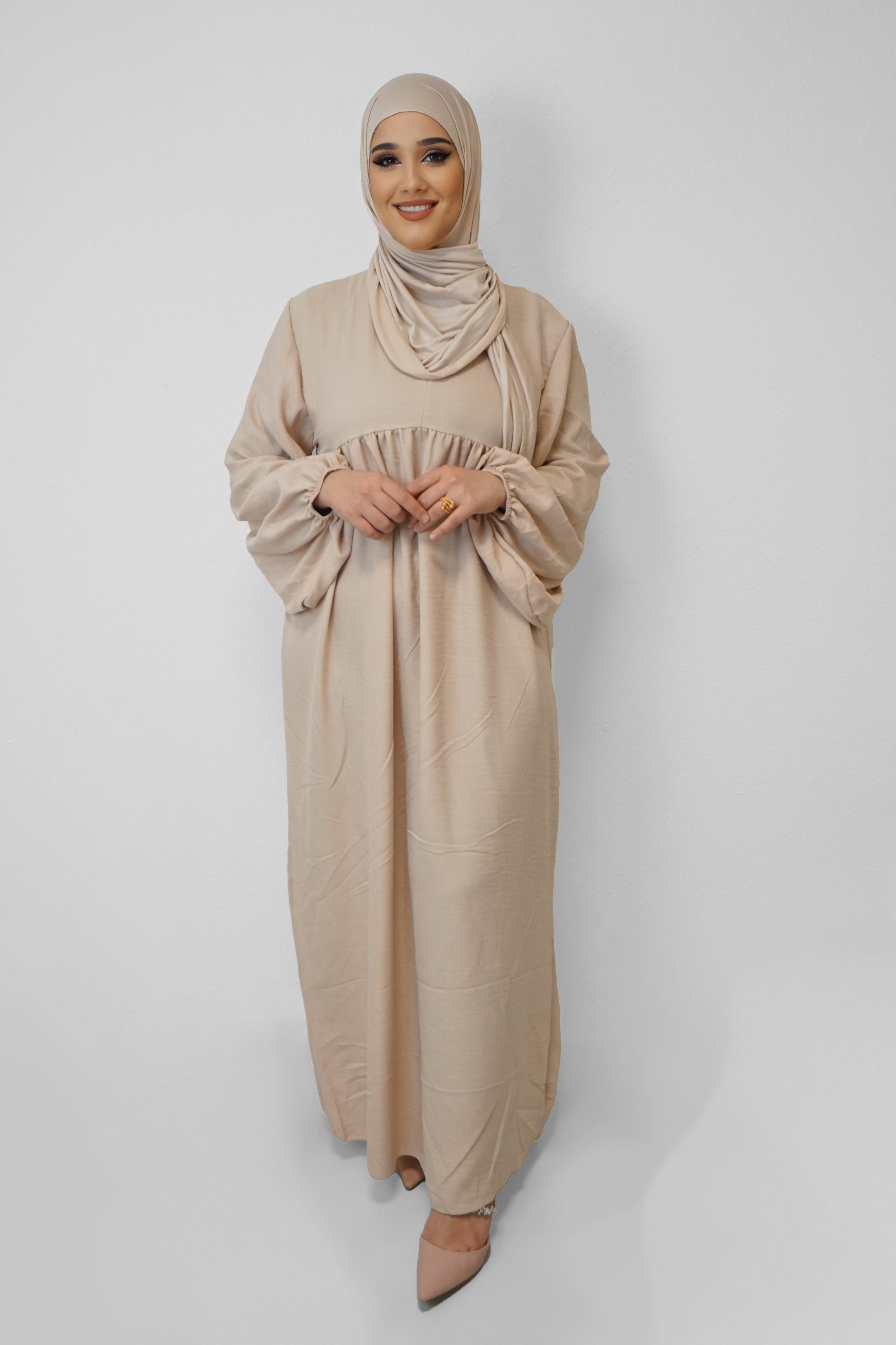 Abaya Monauwra Beige