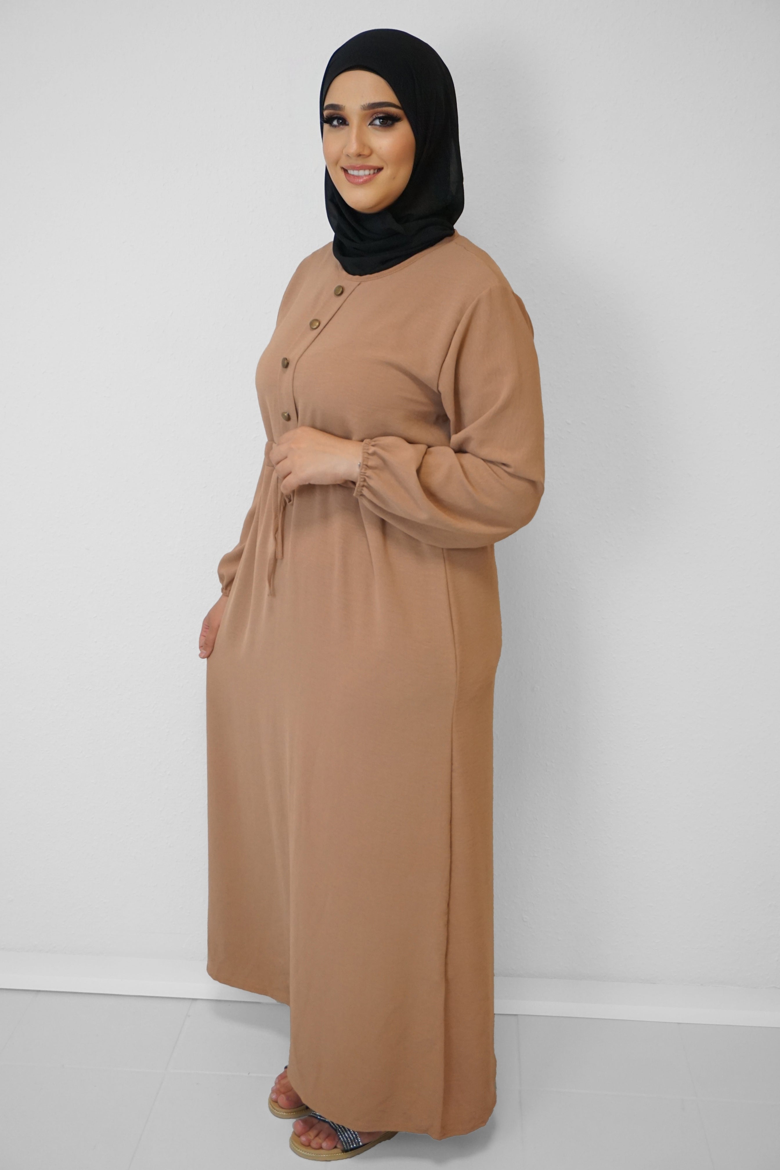 Abaya Maram Rost