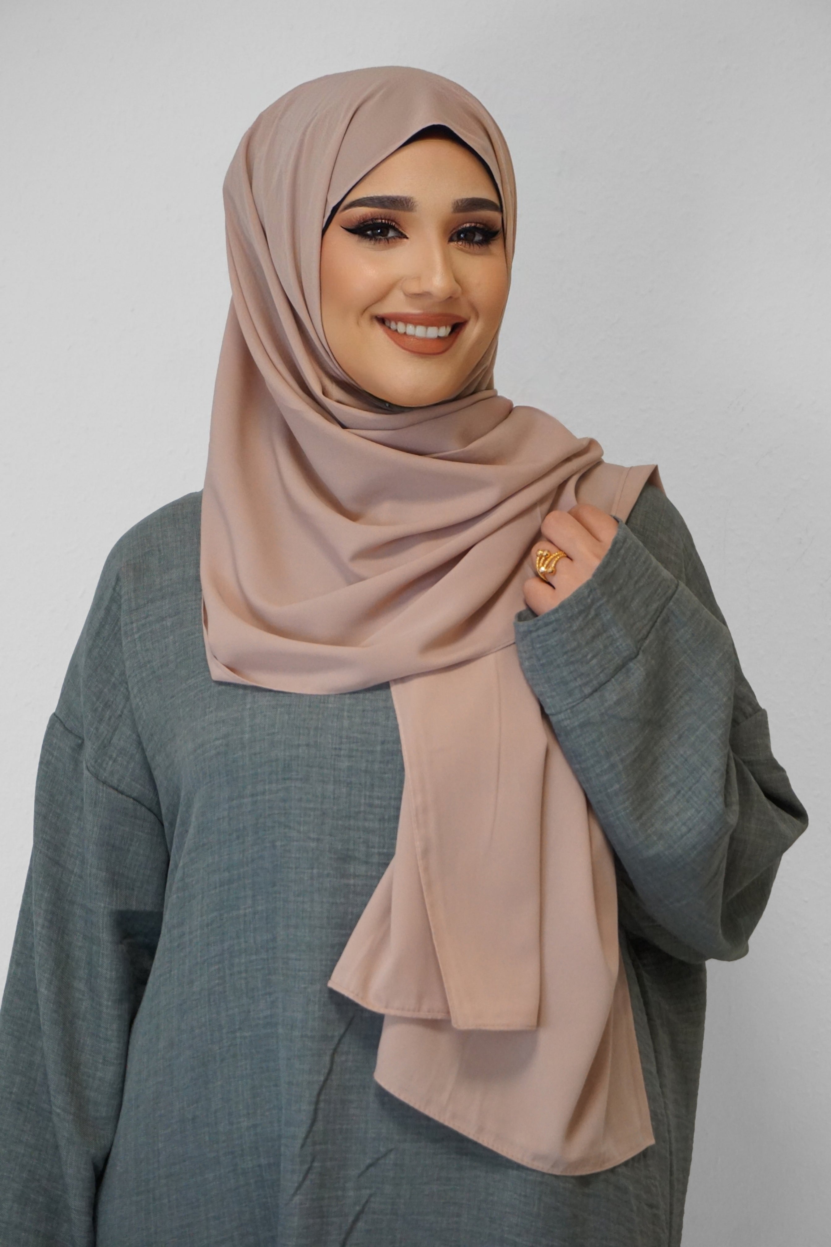 Medina Hijab Light-Beige