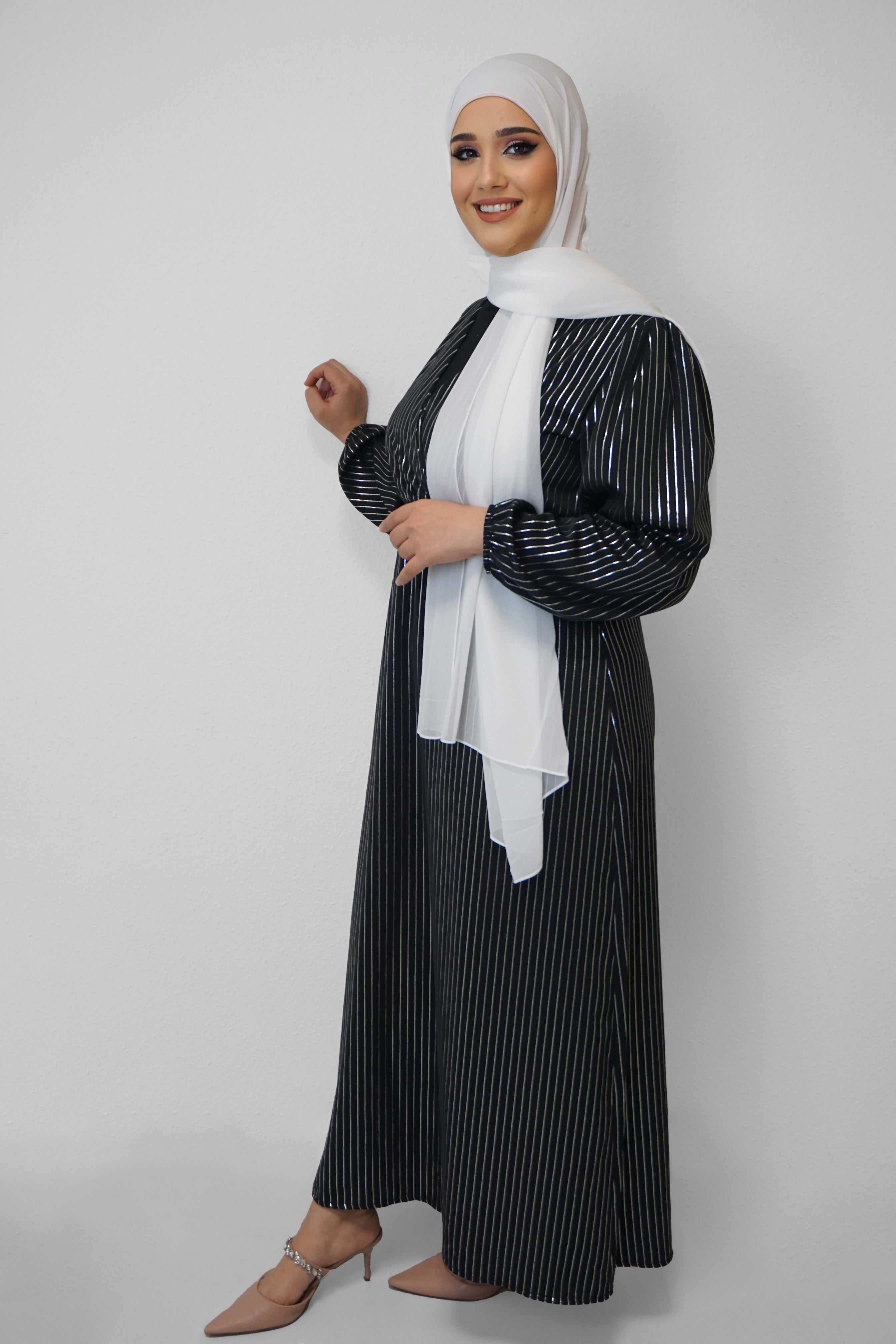 Abaya Ilham Schwarz