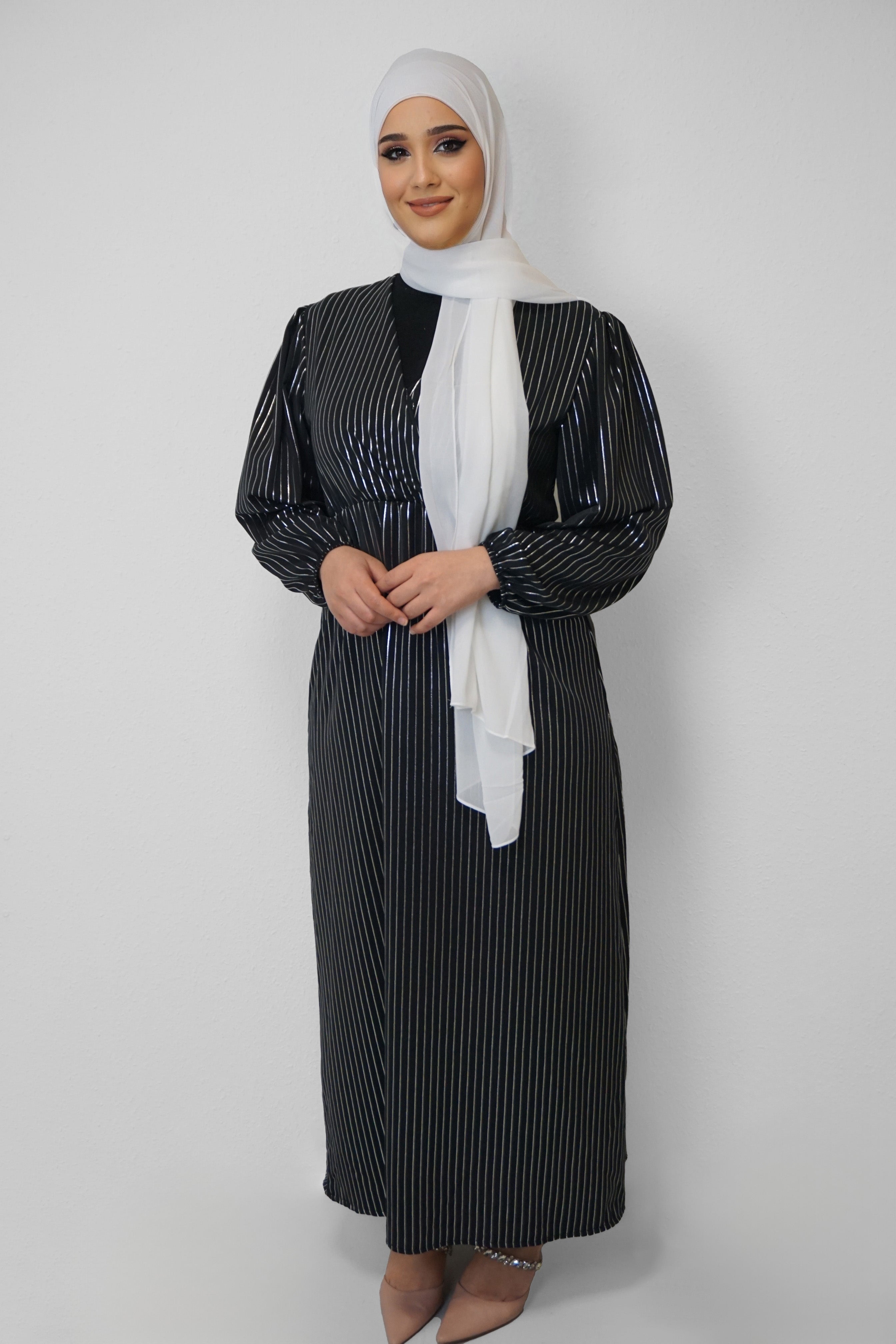 Abaya Ilham Schwarz