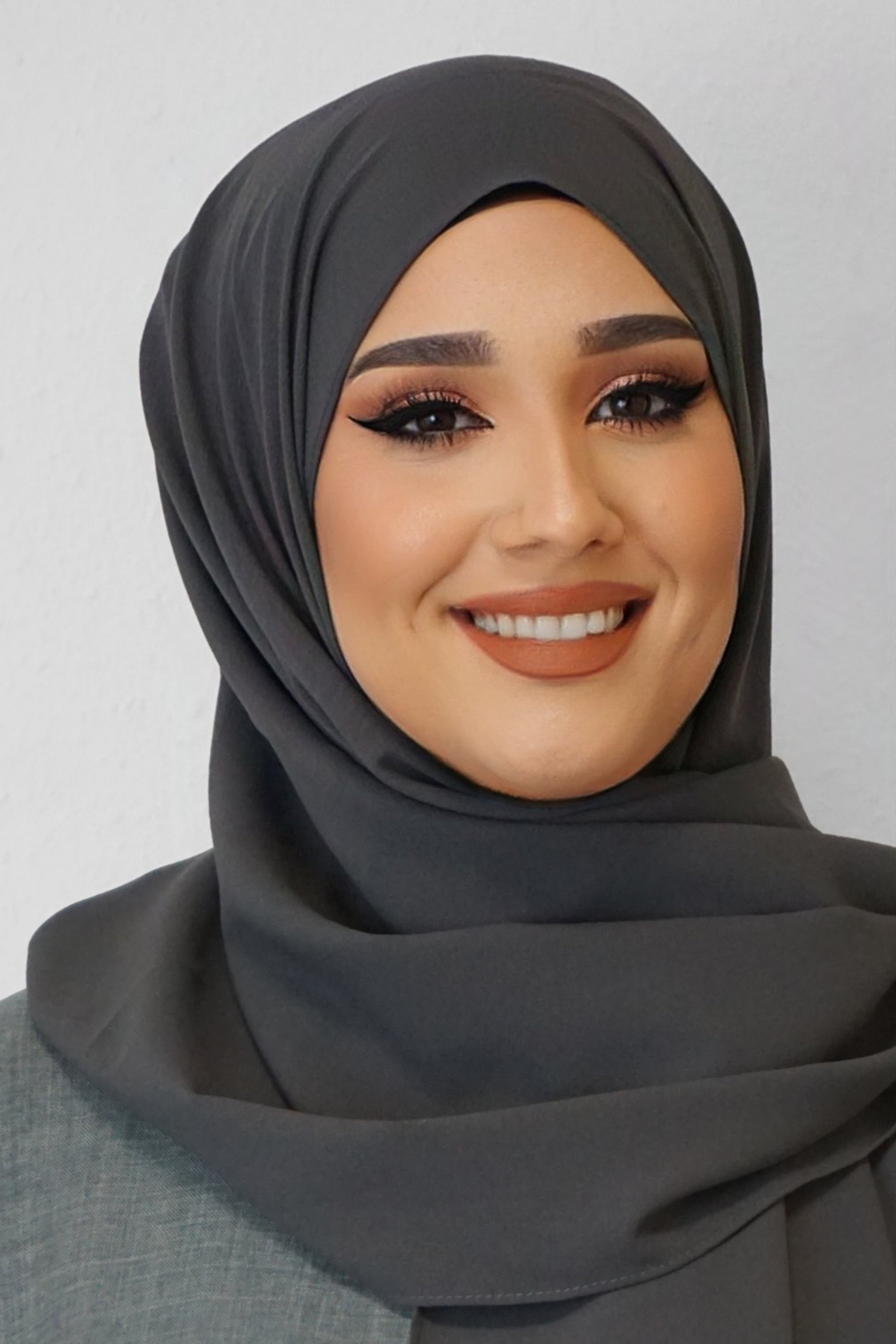Crep Hijab Dunkelgrau