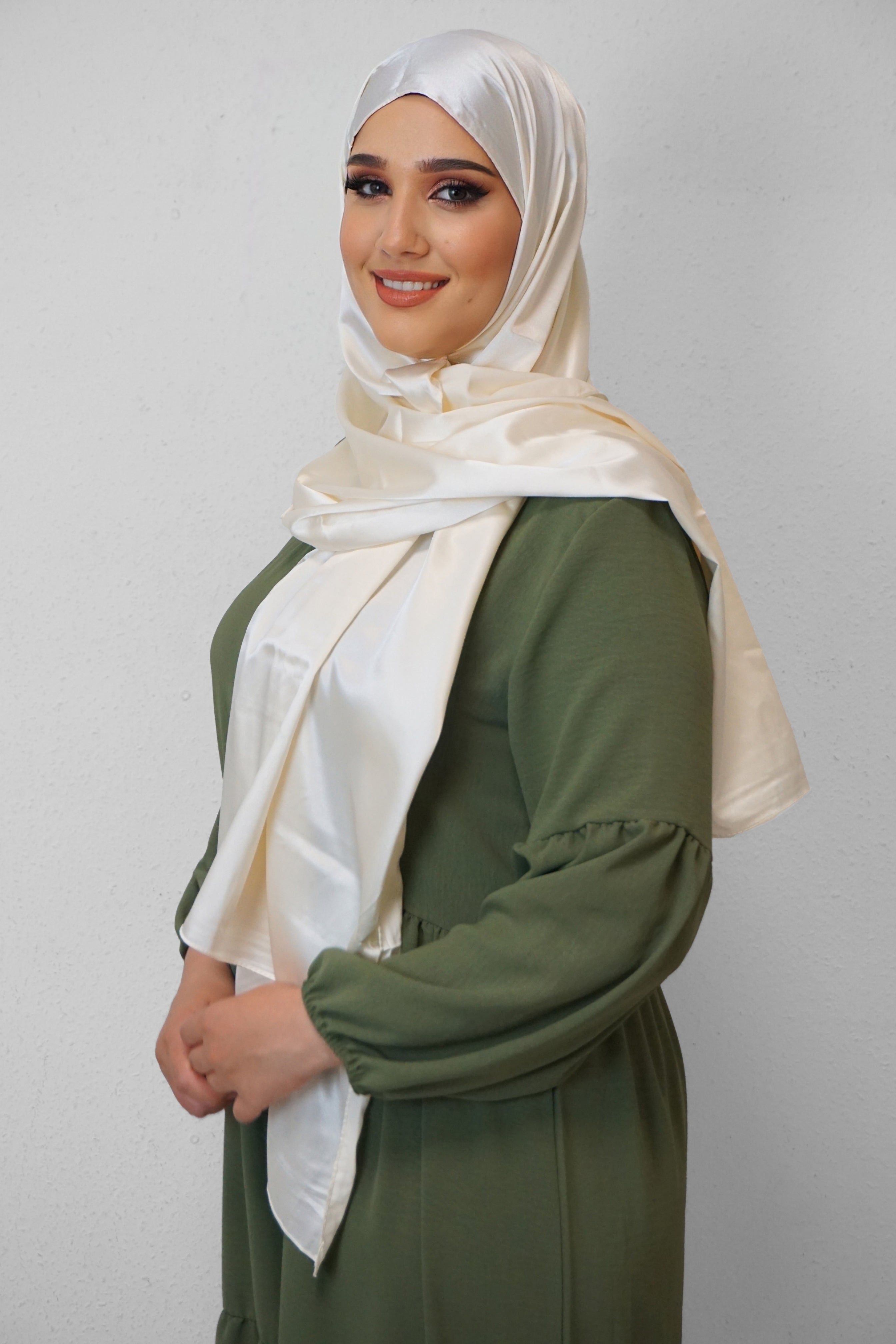 Satin Classic Hijab Zitrone