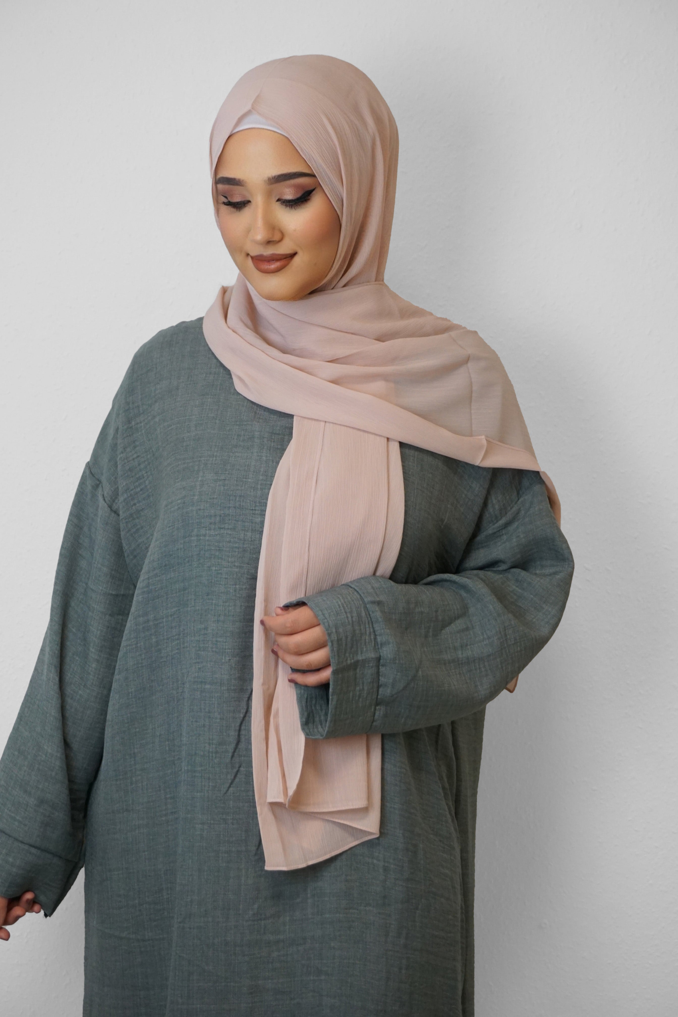 Crinkle Premium Chiffon Hijab Weissrosa
