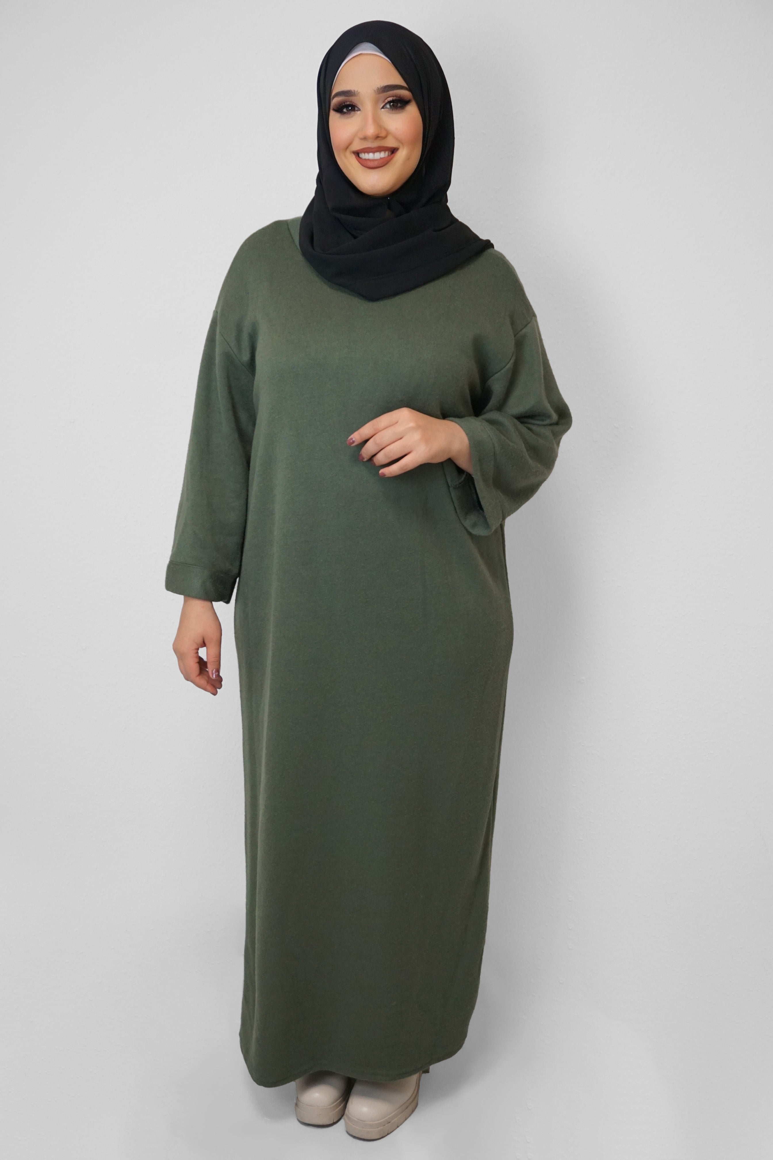 Maxi Strick-Kleid Nour Moosgrün