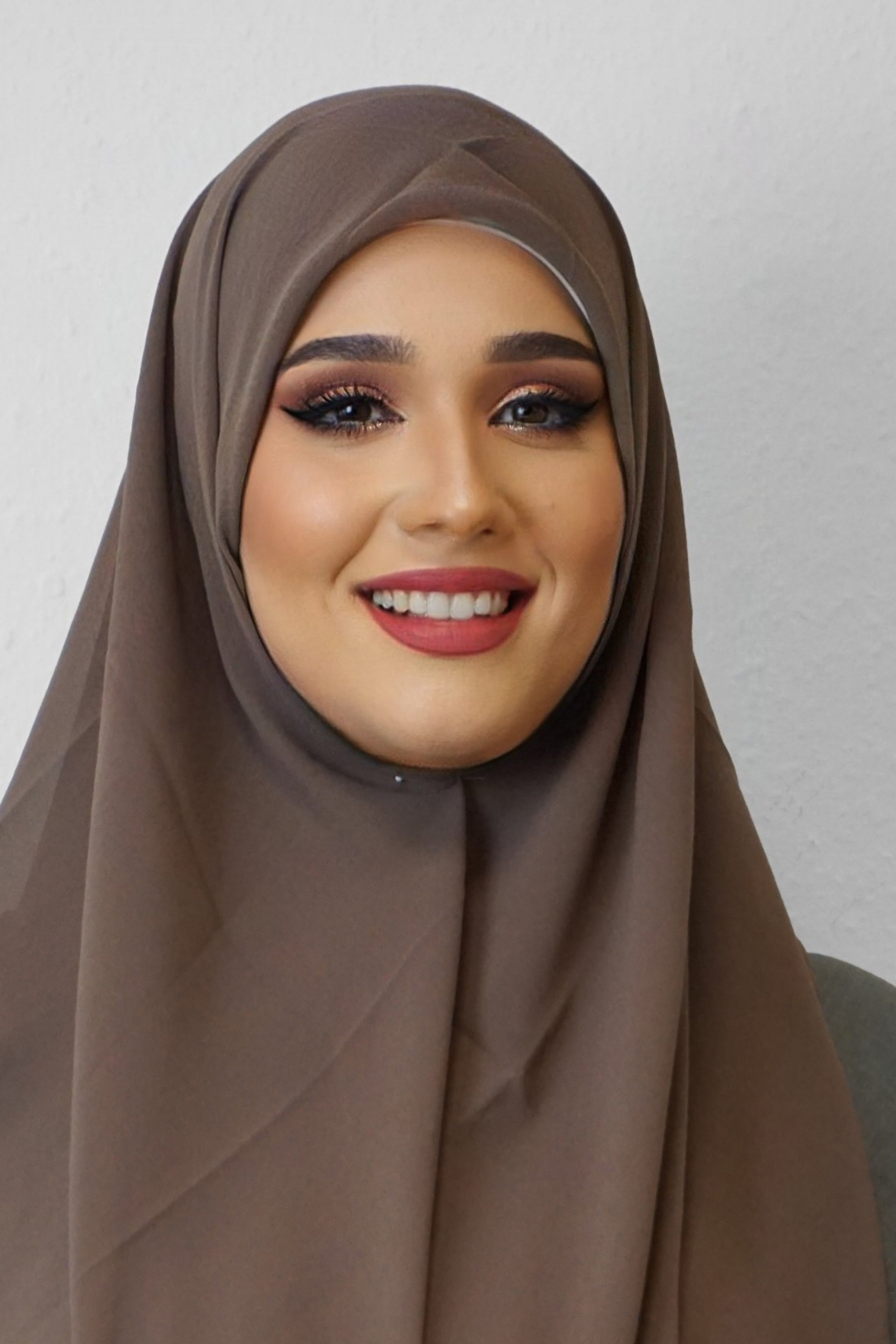 Chiffon Quadrat Hijab Braun