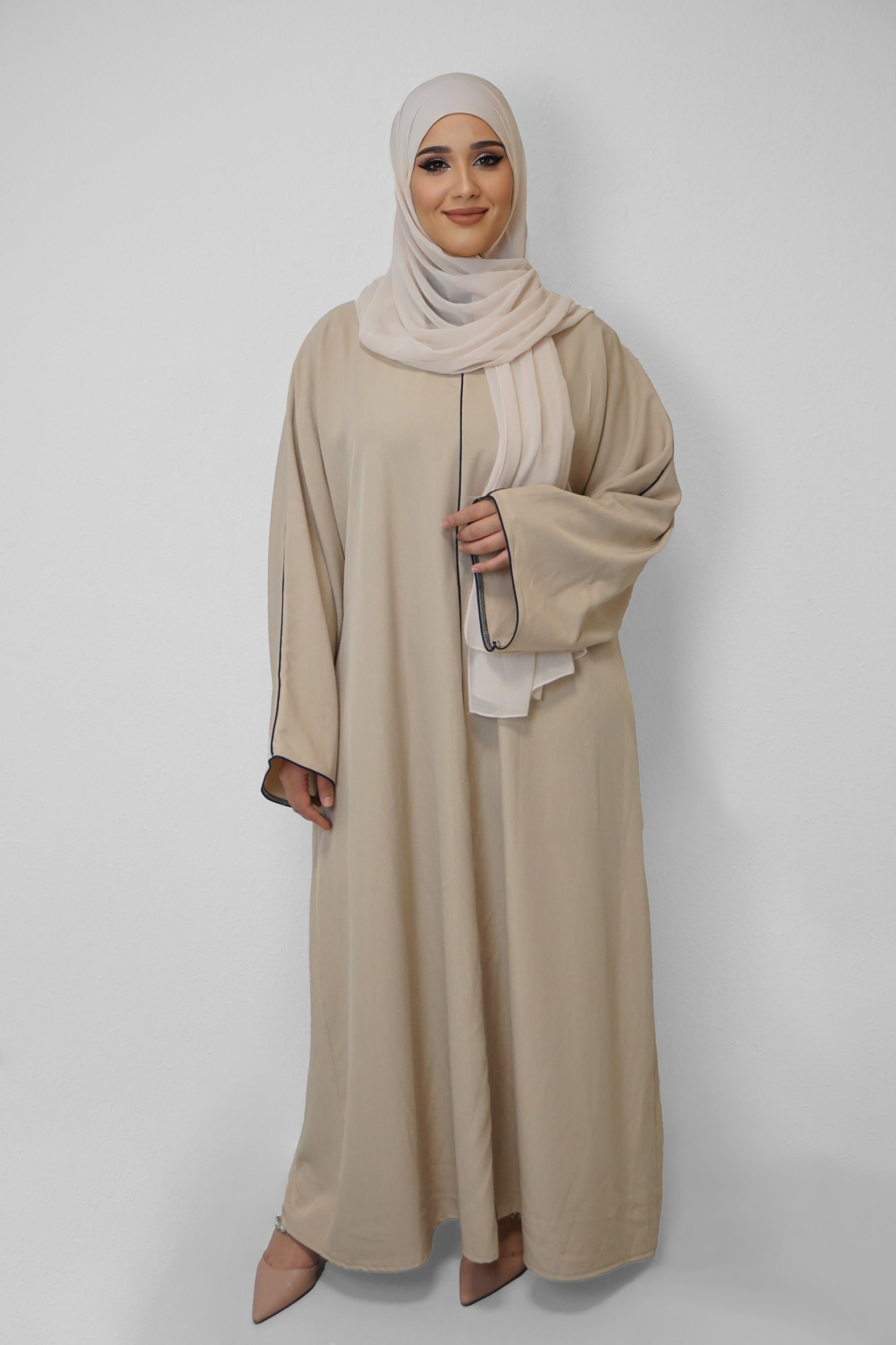 Abaya Erina Beige