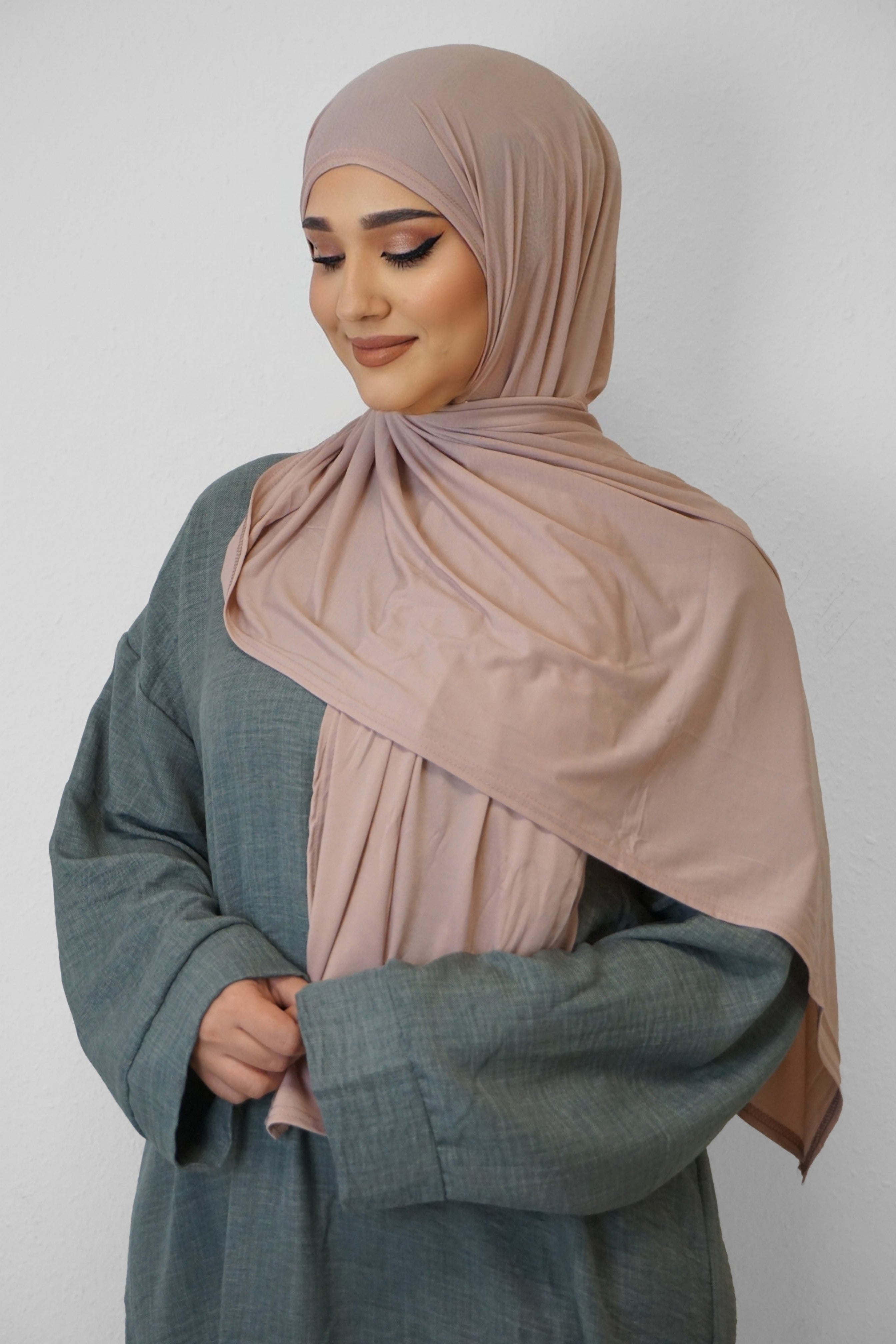 Premium Jersey Hijab Karamellbeige