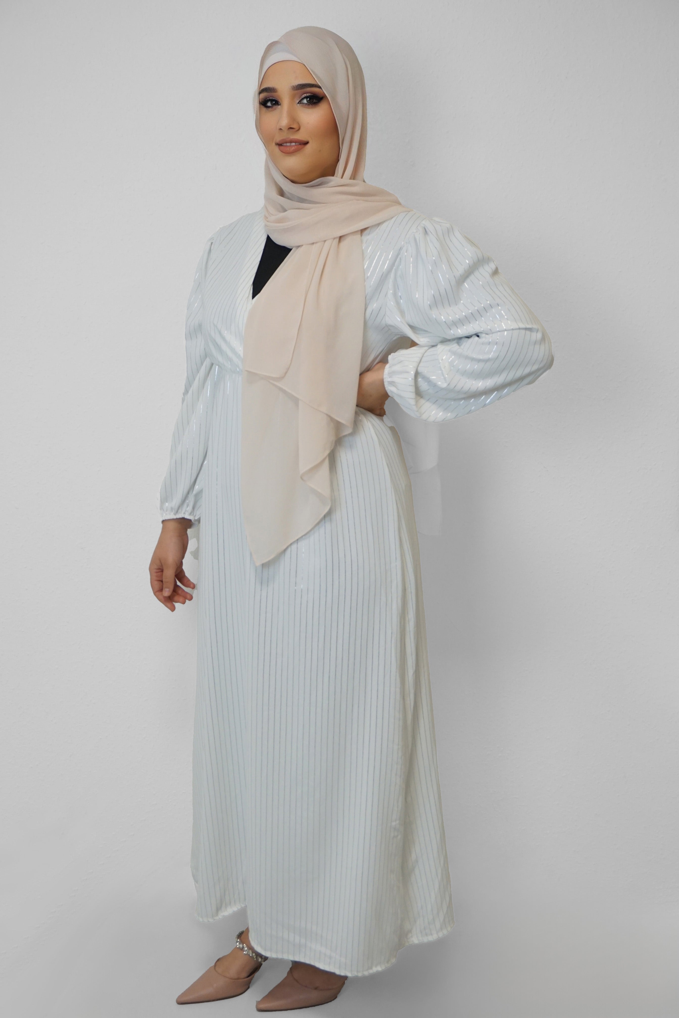 Abaya Ilham Weiss