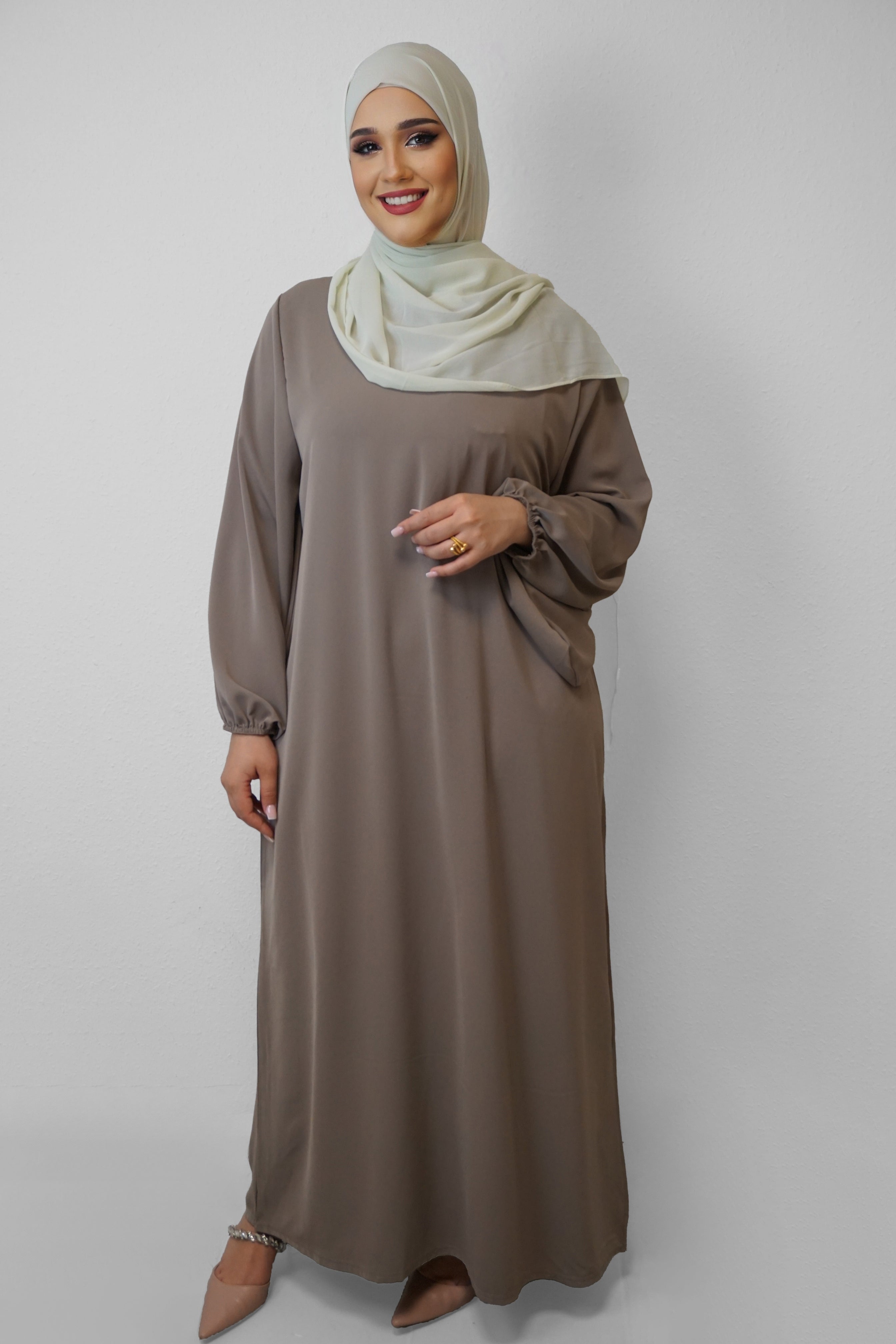 Abaya Amal Taupe