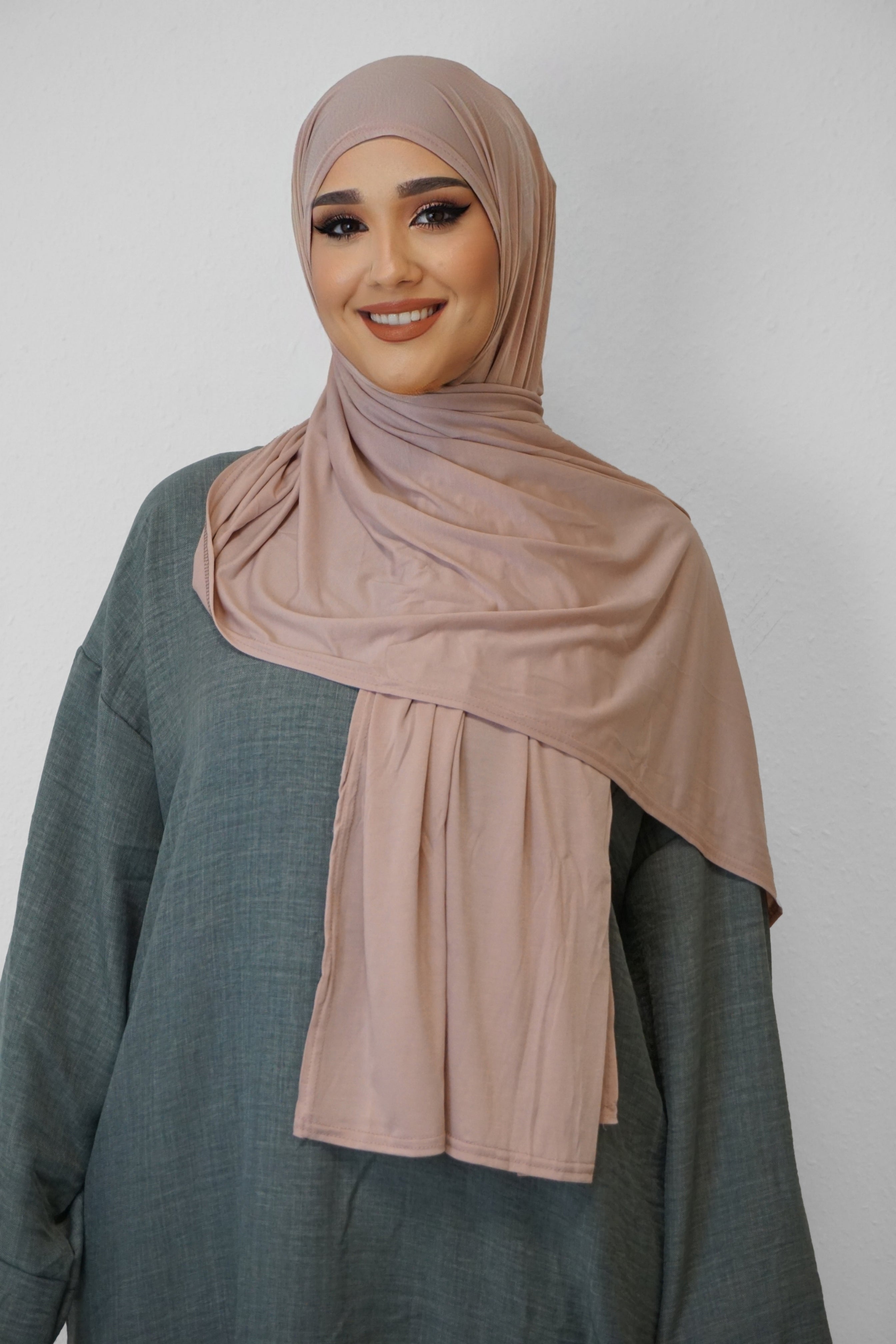 Premium Jersey Hijab Karamellbeige