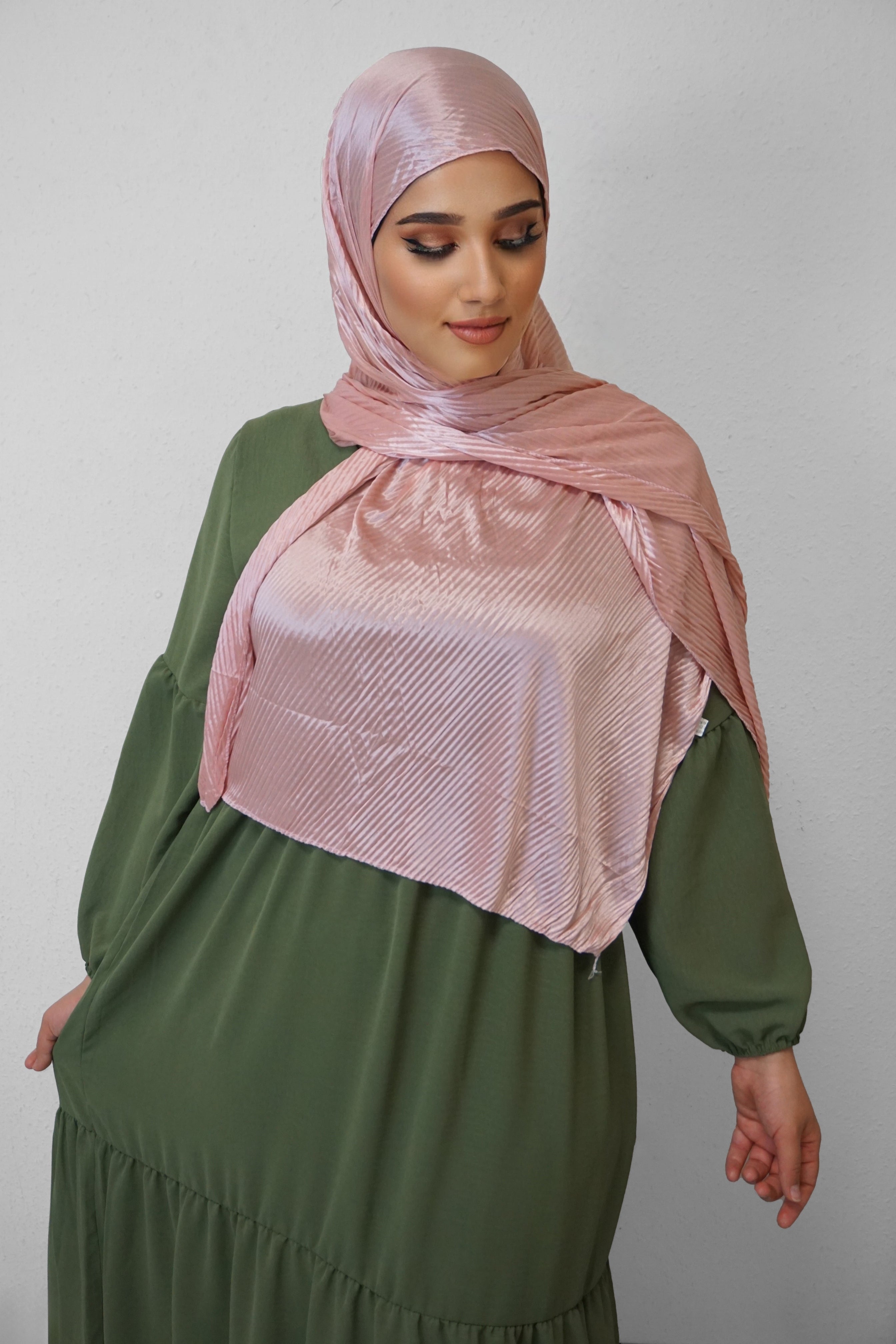 Satin Hijab Plissiert Rosa