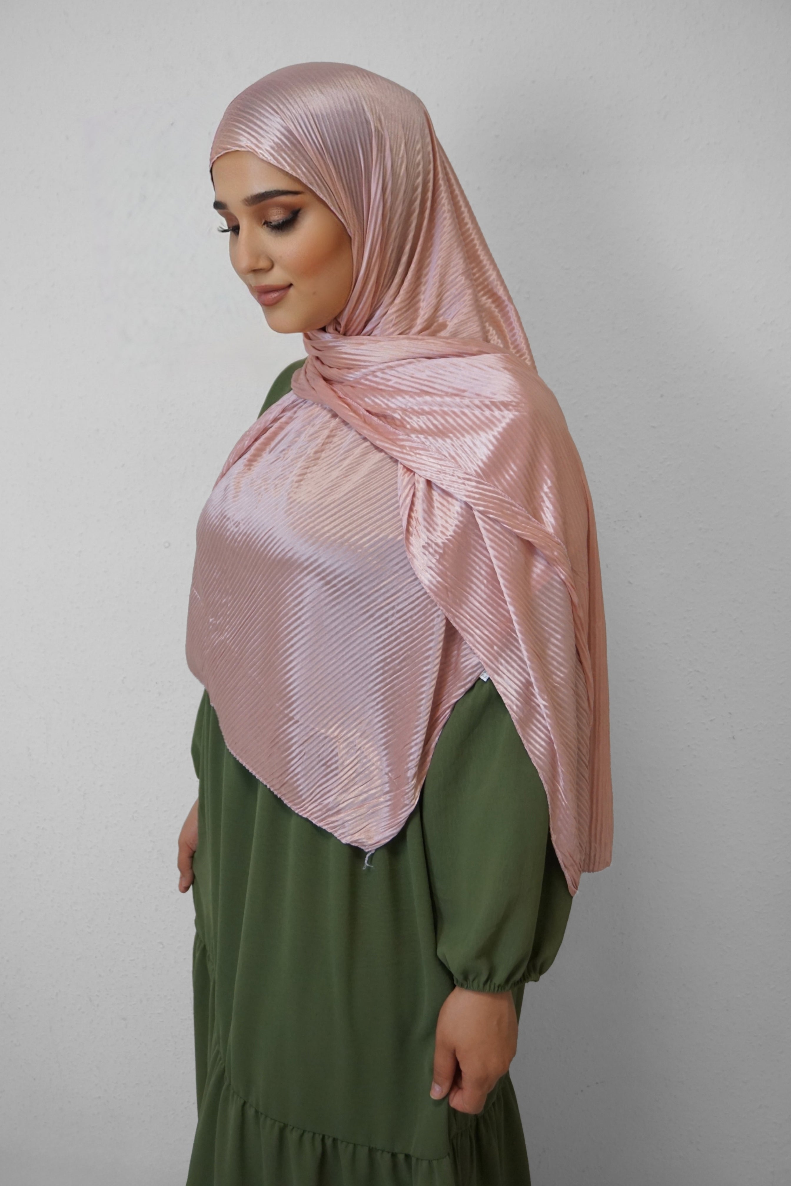 Satin Hijab Plissiert Rosa