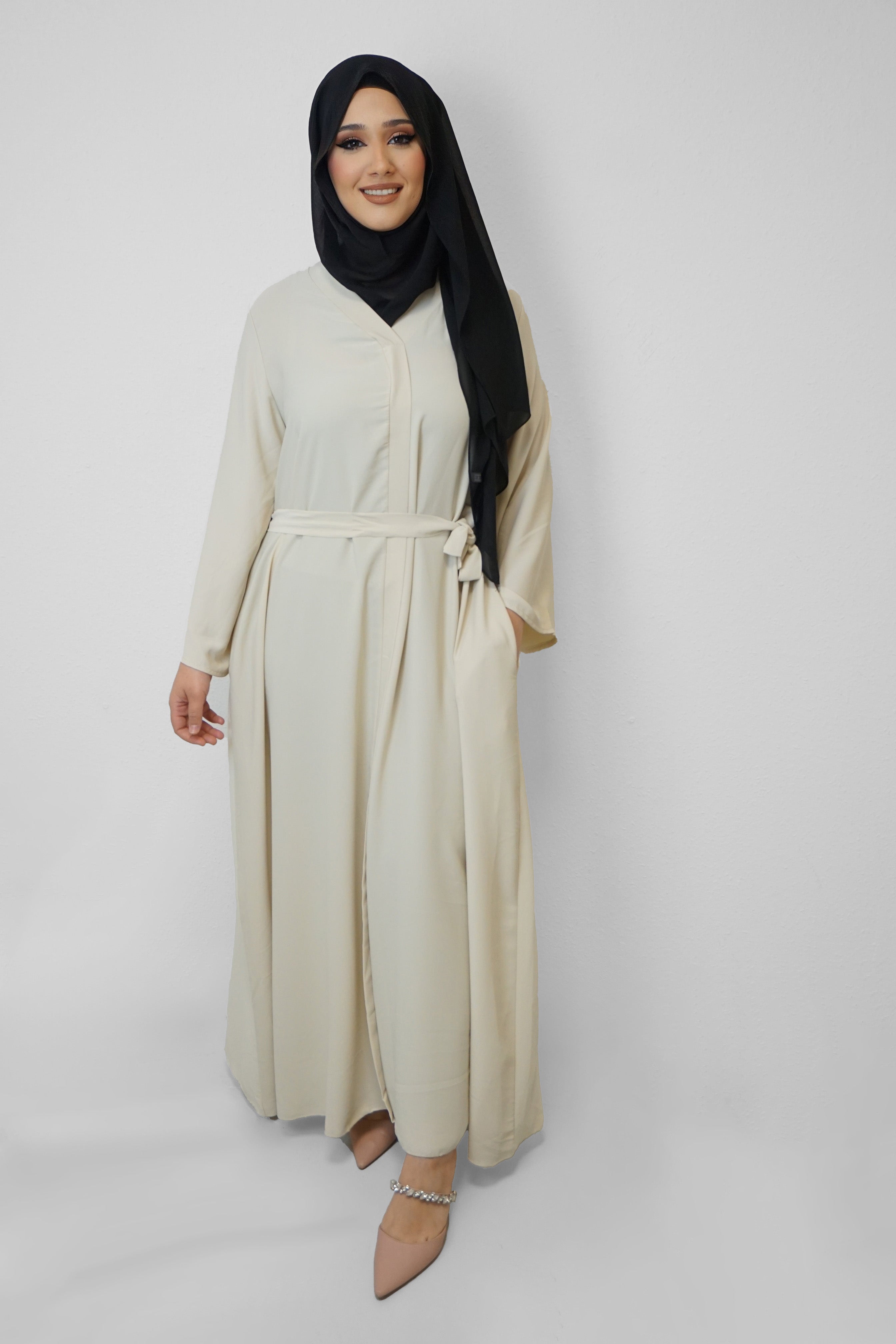 Abaya Banu Beige