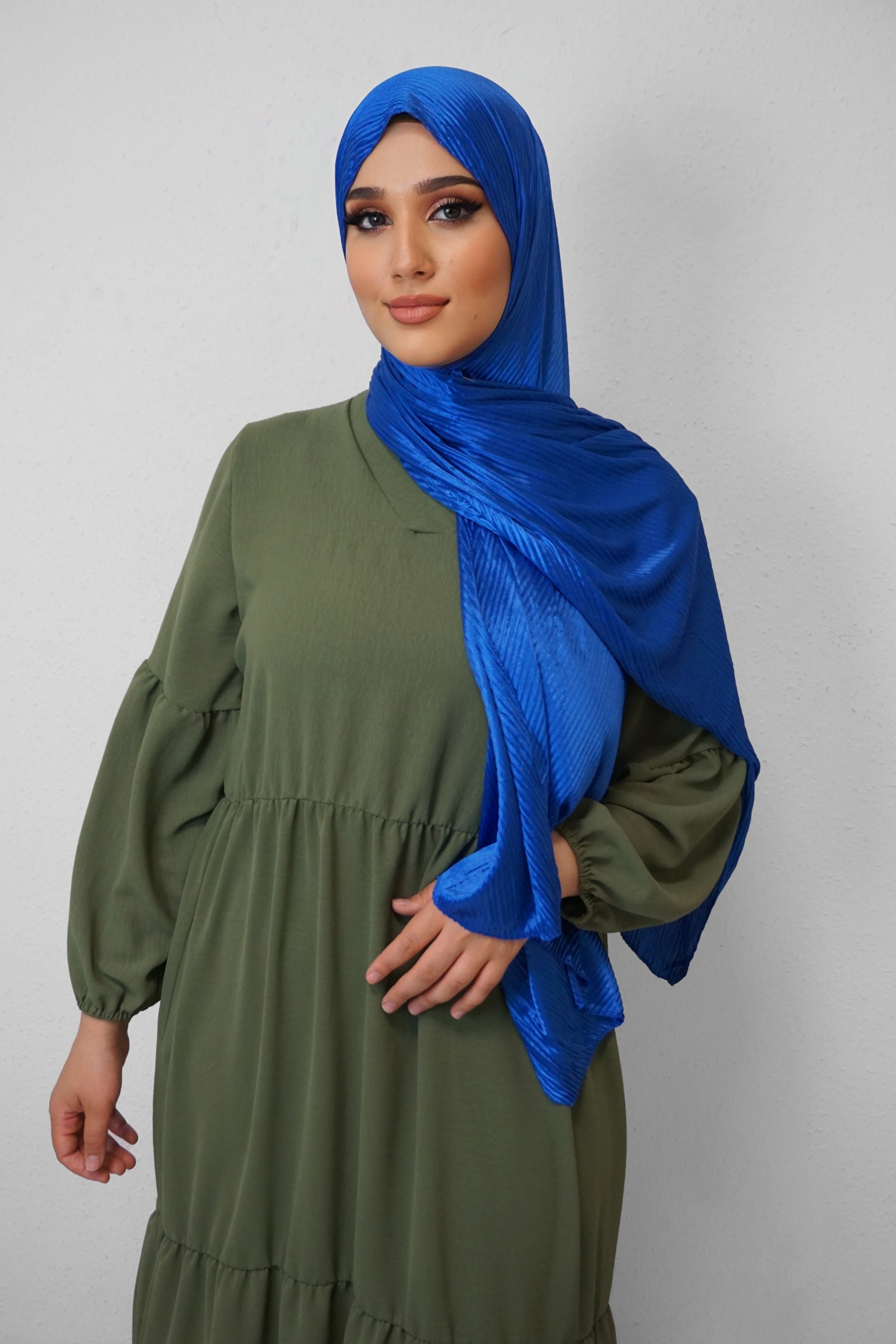 Satin Hijab Plissiert Jeansblau
