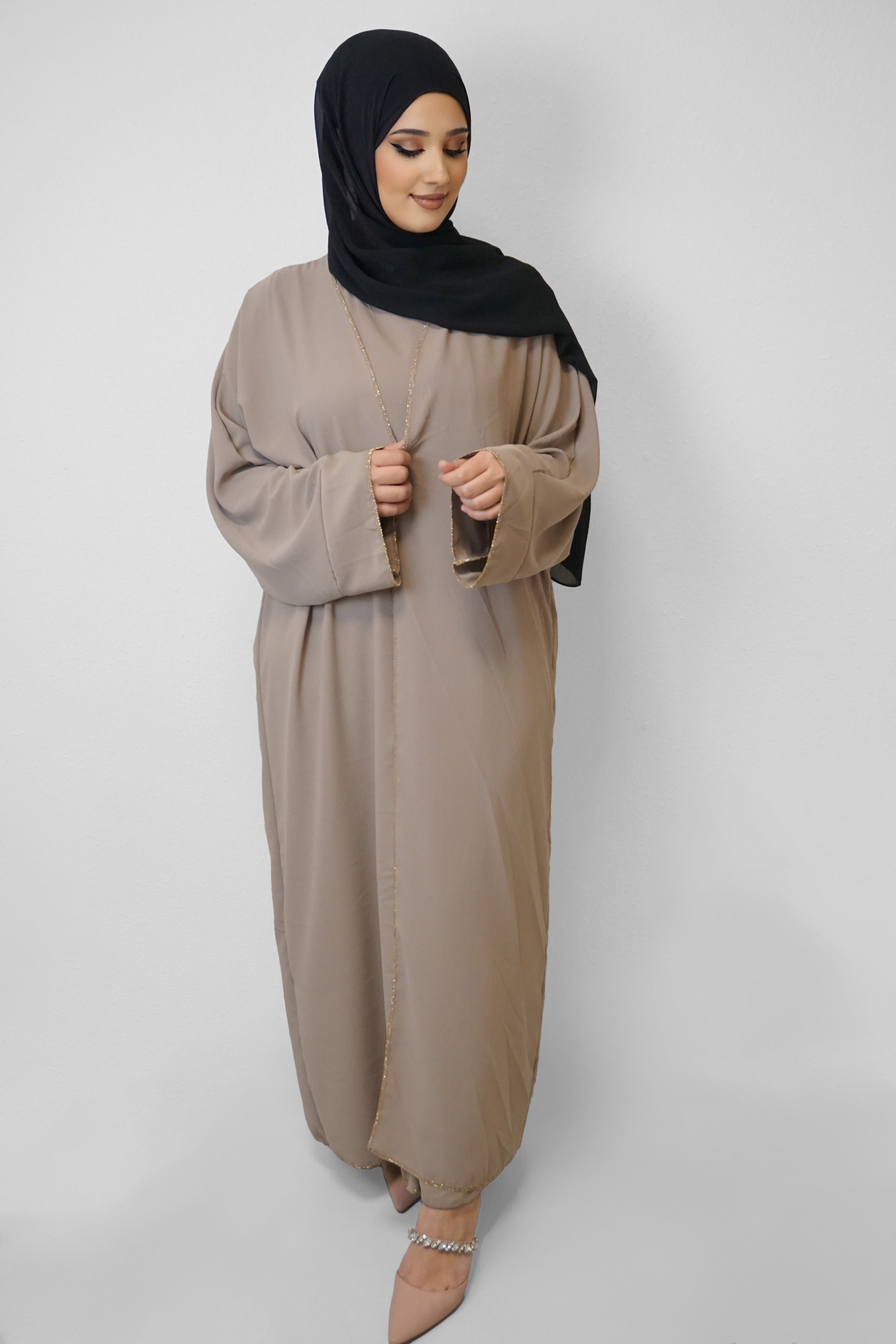 Zwei-Teiler Abaya Saddaya Taupe