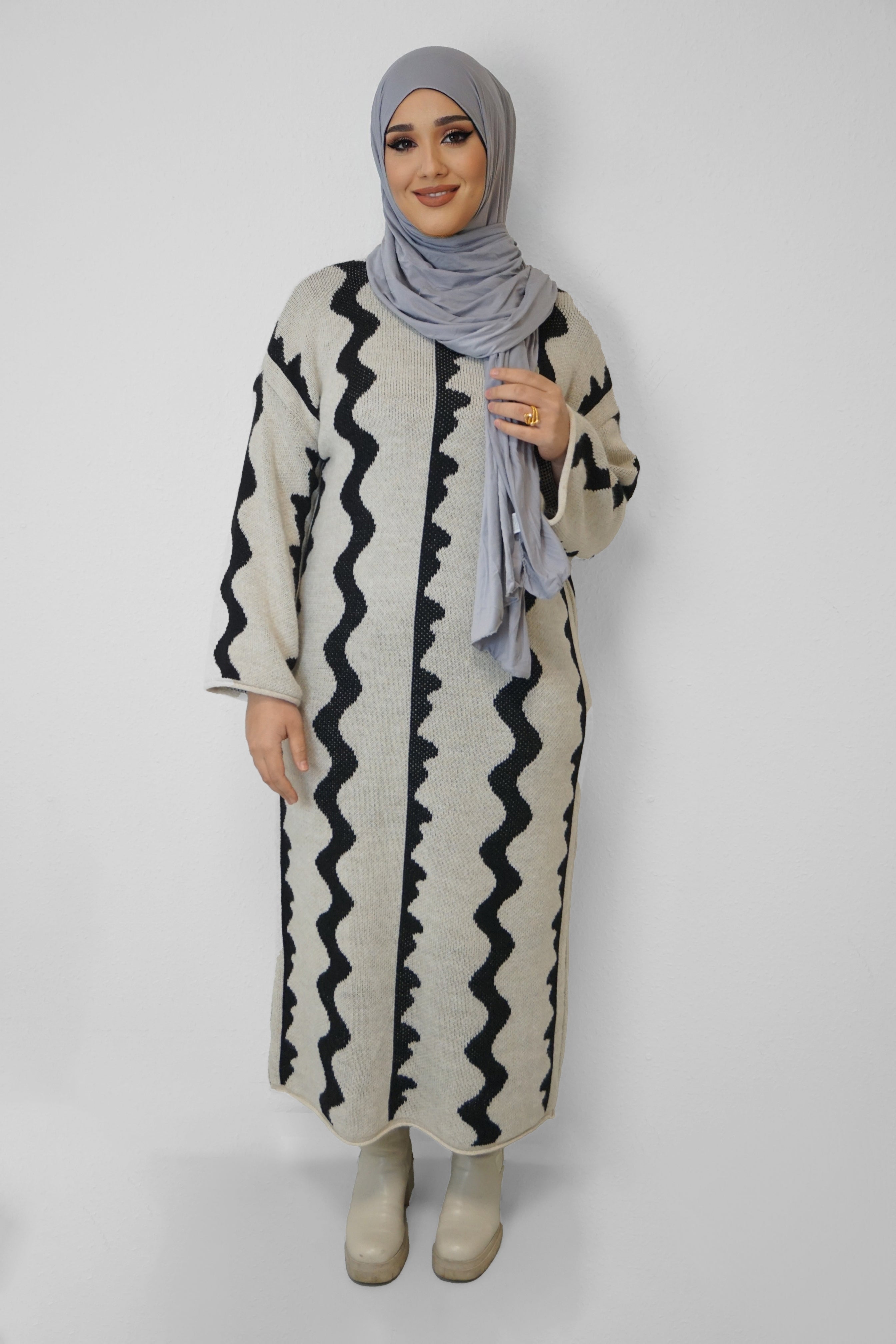 Maxi Strick-Kleid Zeynep Elfenbein