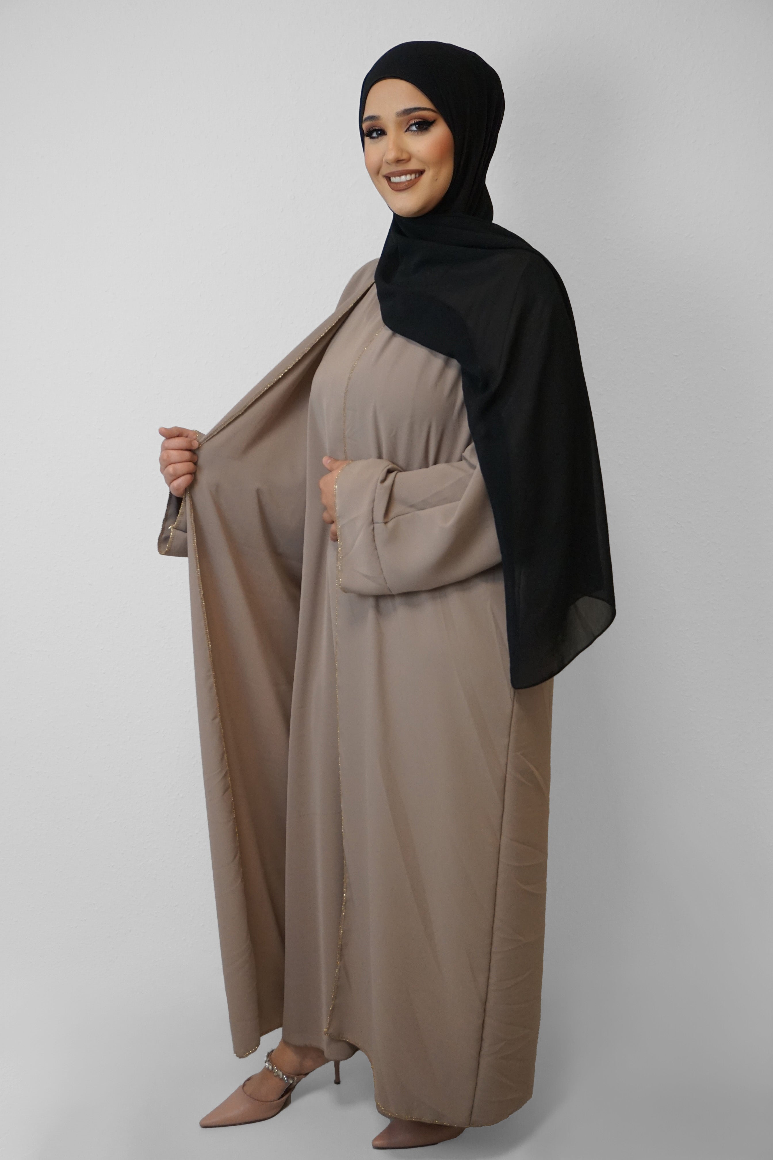 Zwei-Teiler Abaya Saddaya Taupe