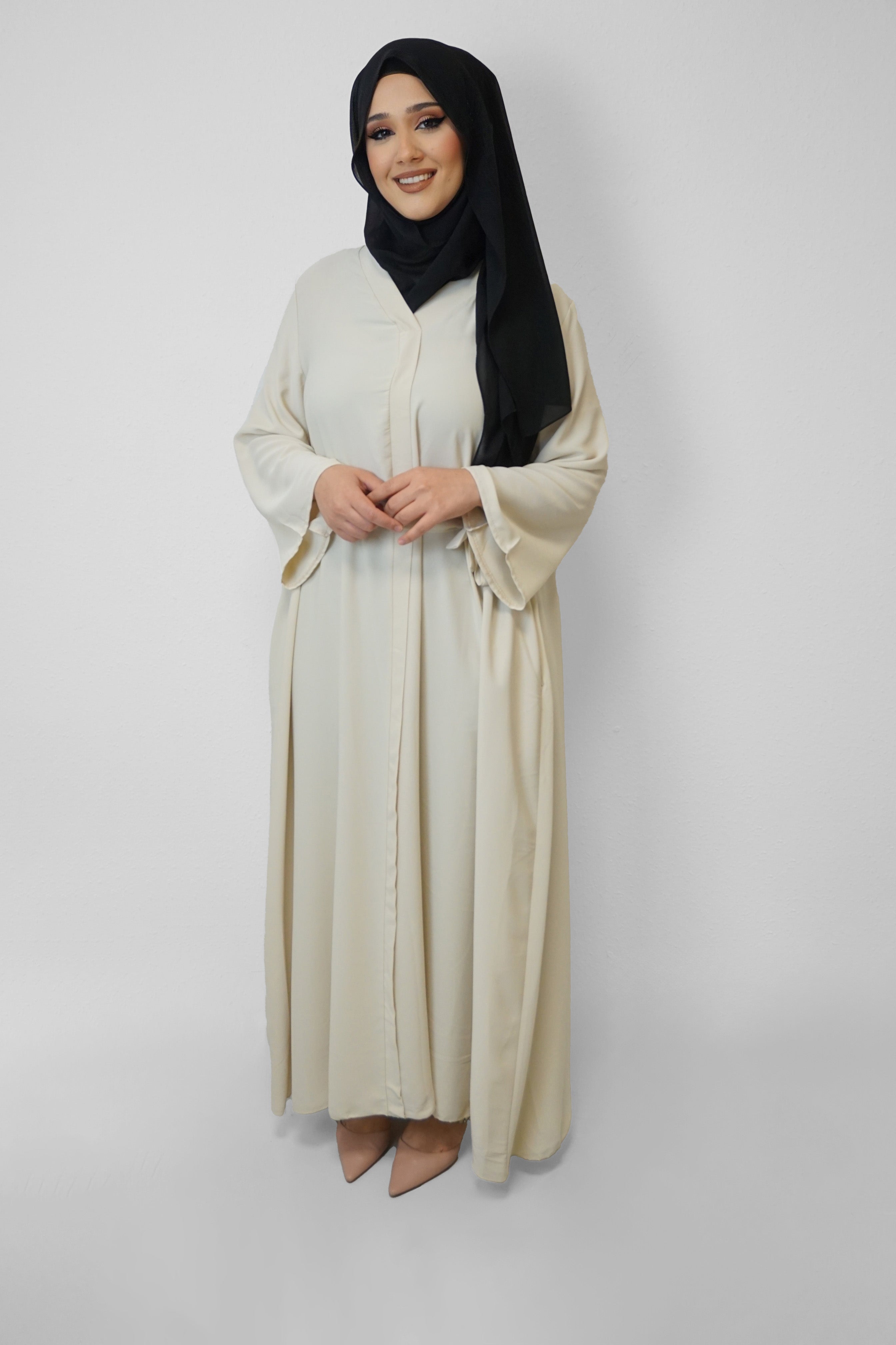 Abaya Banu Beige