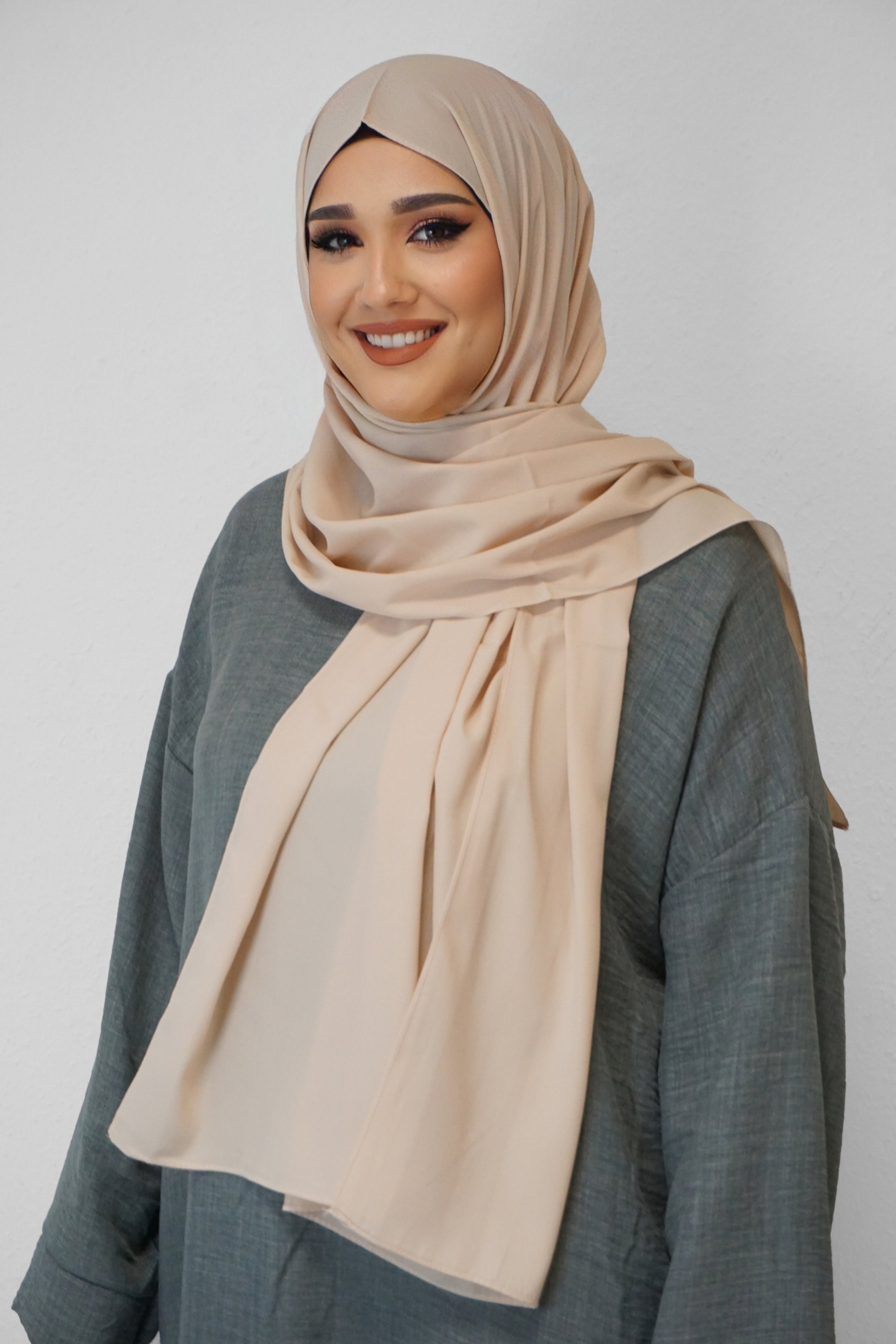 Medina Hijab Beige