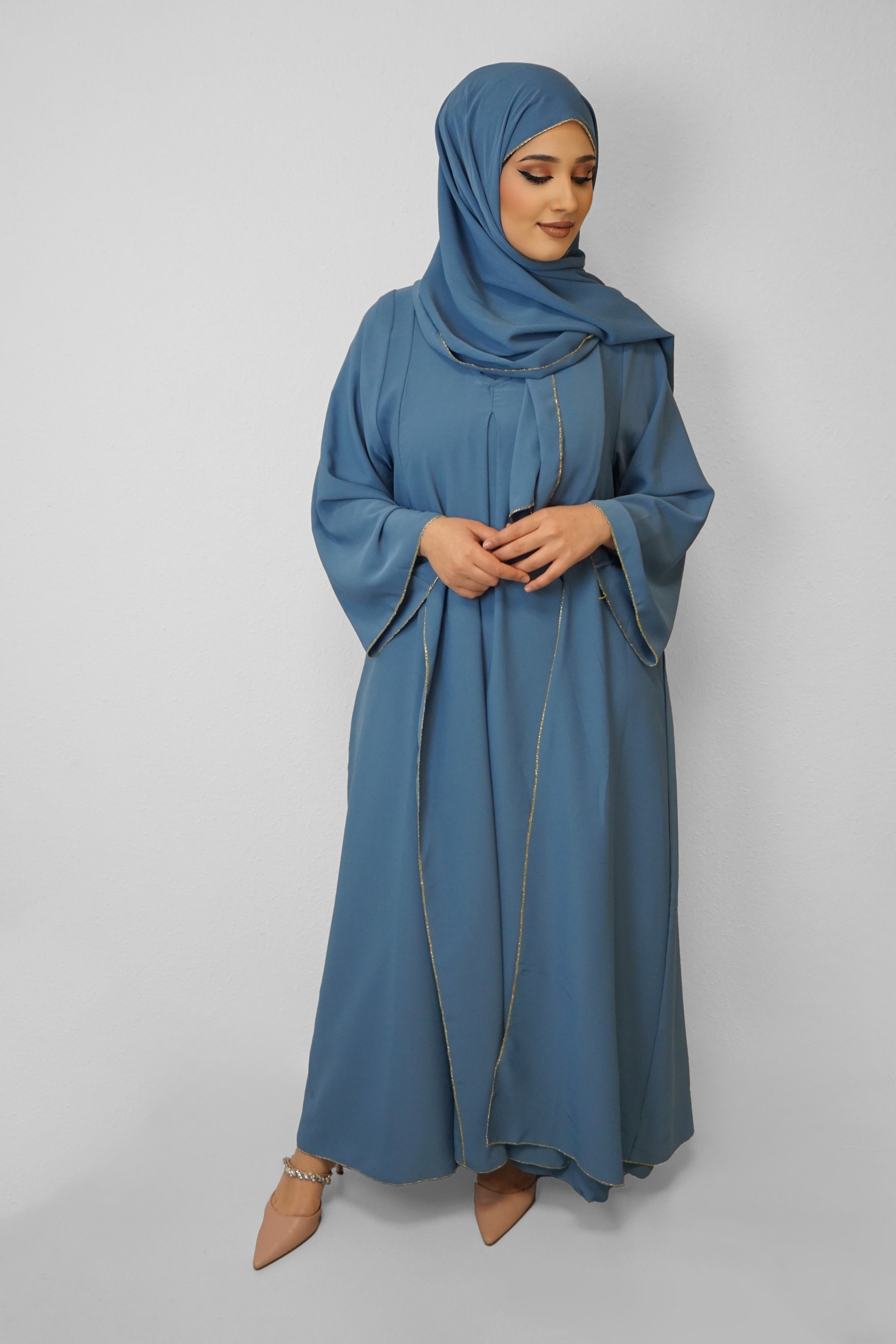 Abaya Muna Hellblau