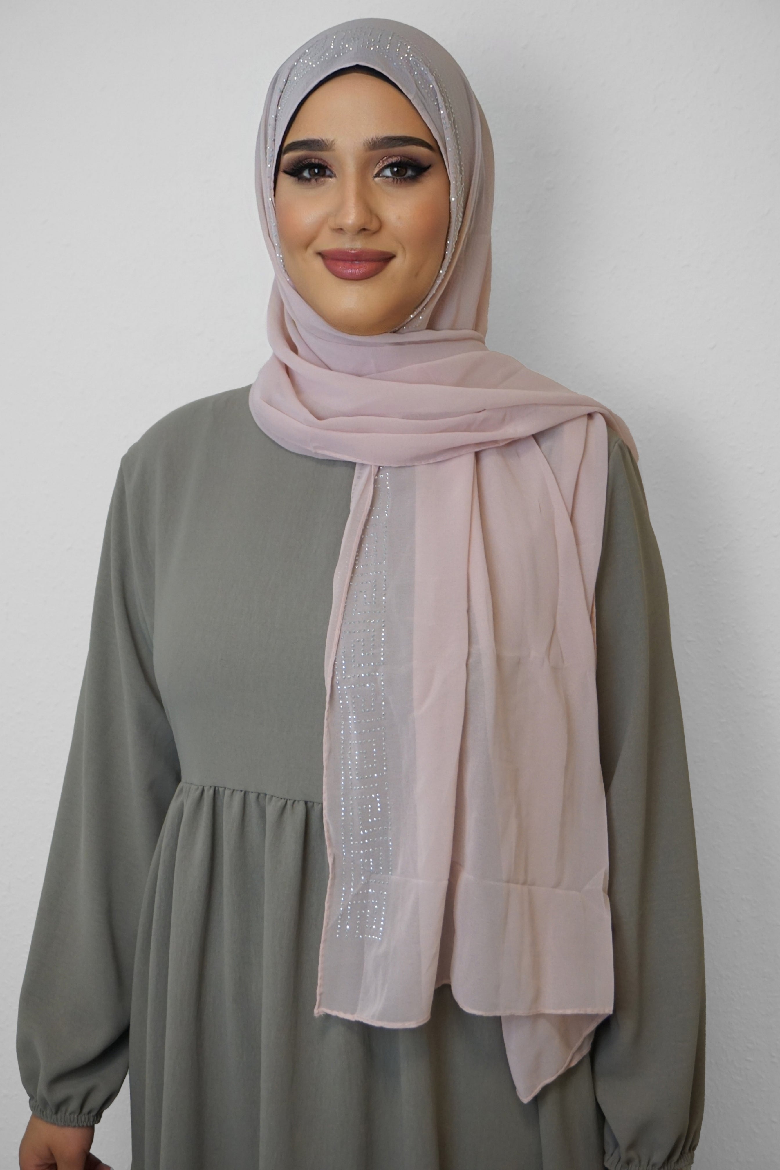 Chiffon Diamond Hijab Rosa