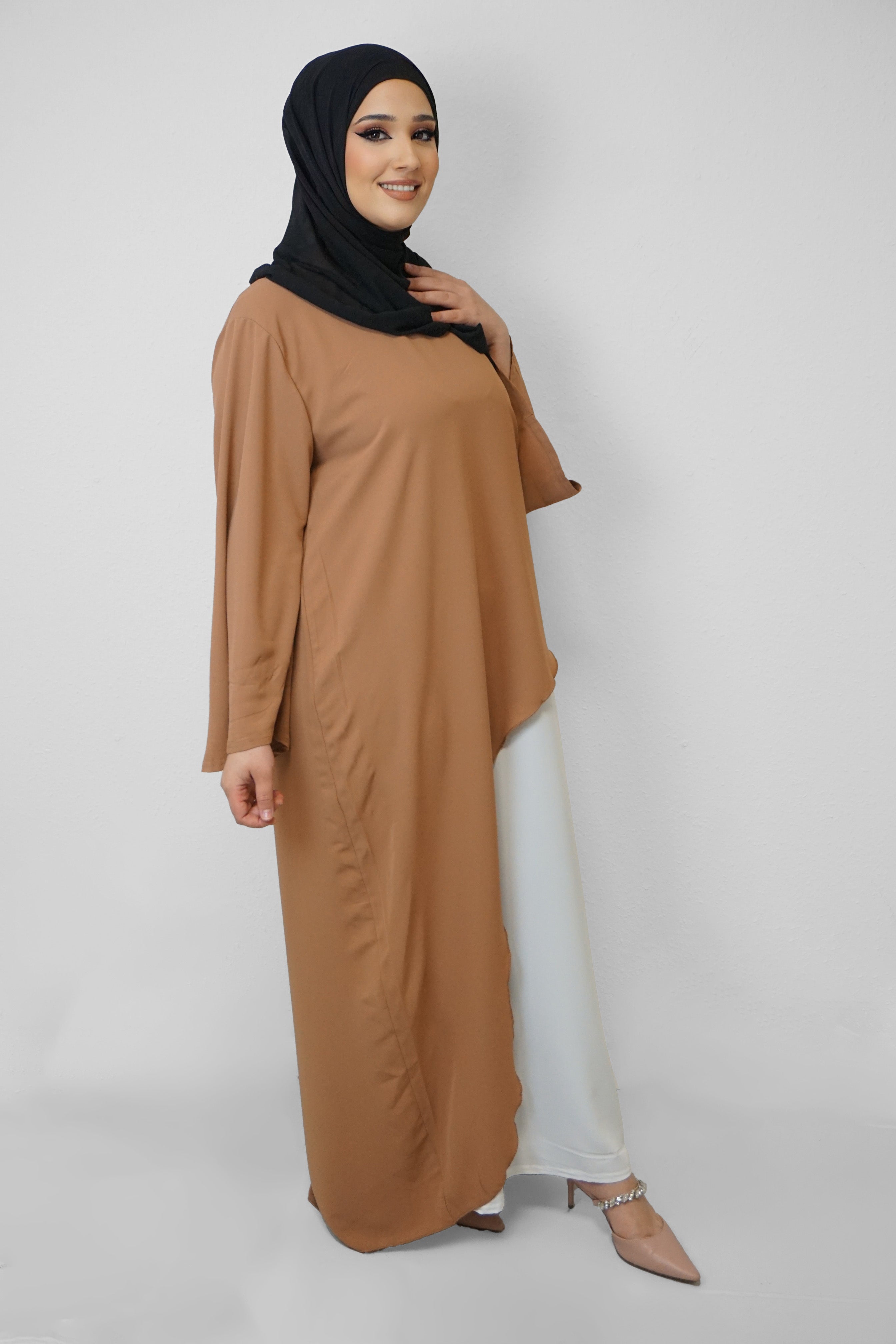 Abaya Eleen Camel