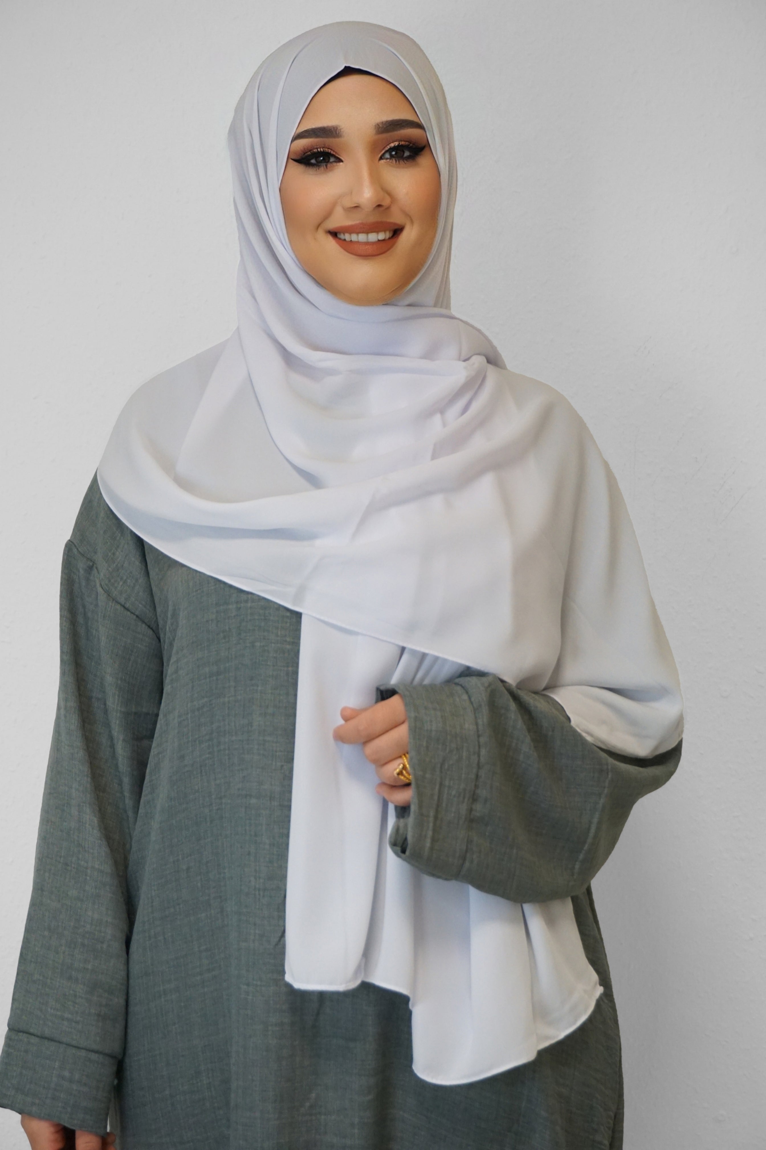 Medina Hijab Weiss