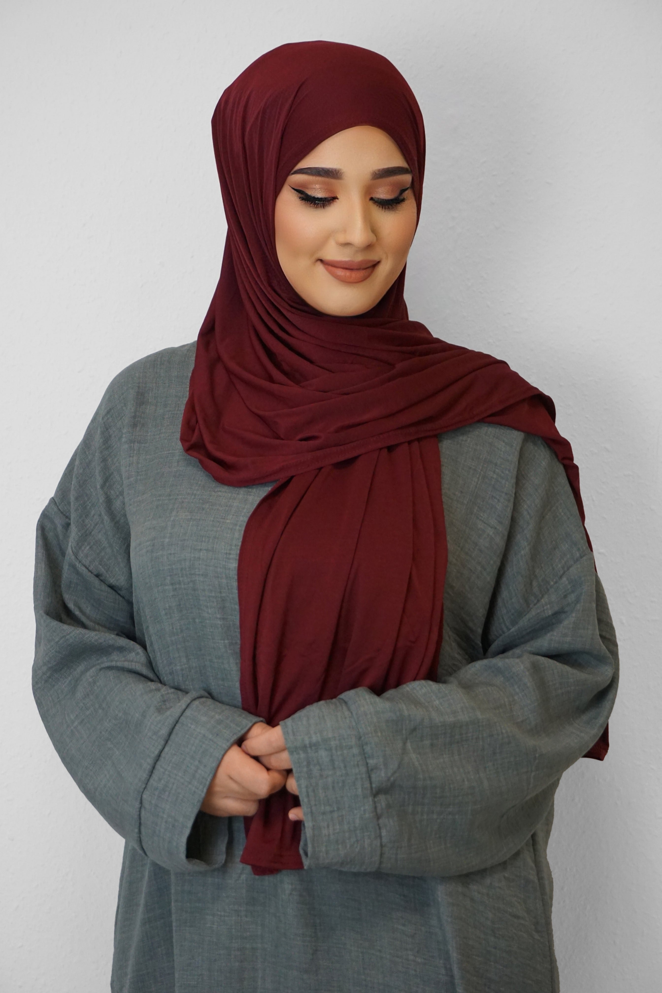 Premium Jersey Hijab Bordeaux