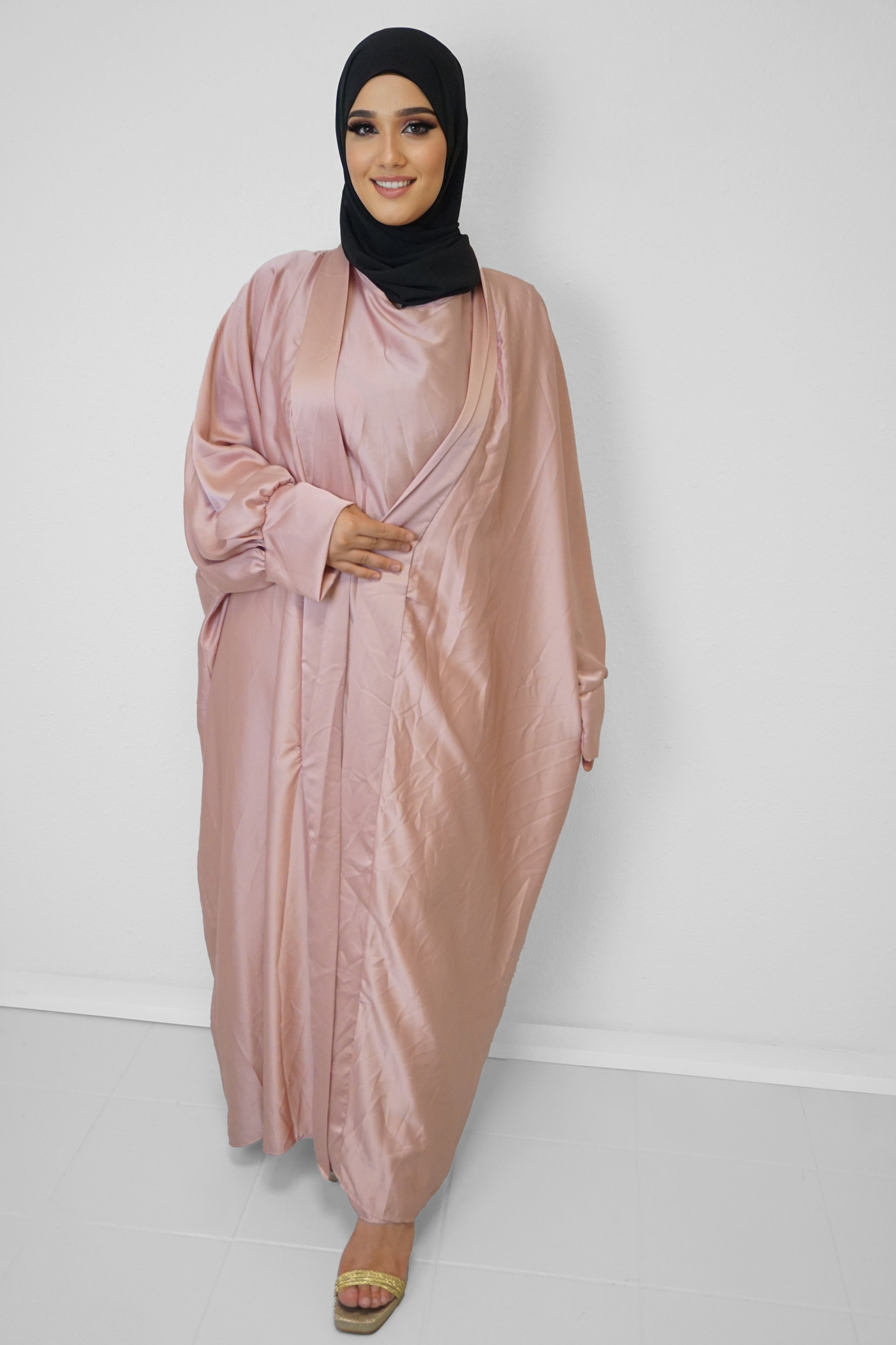 Satin-Abaya Nilofar Rosa