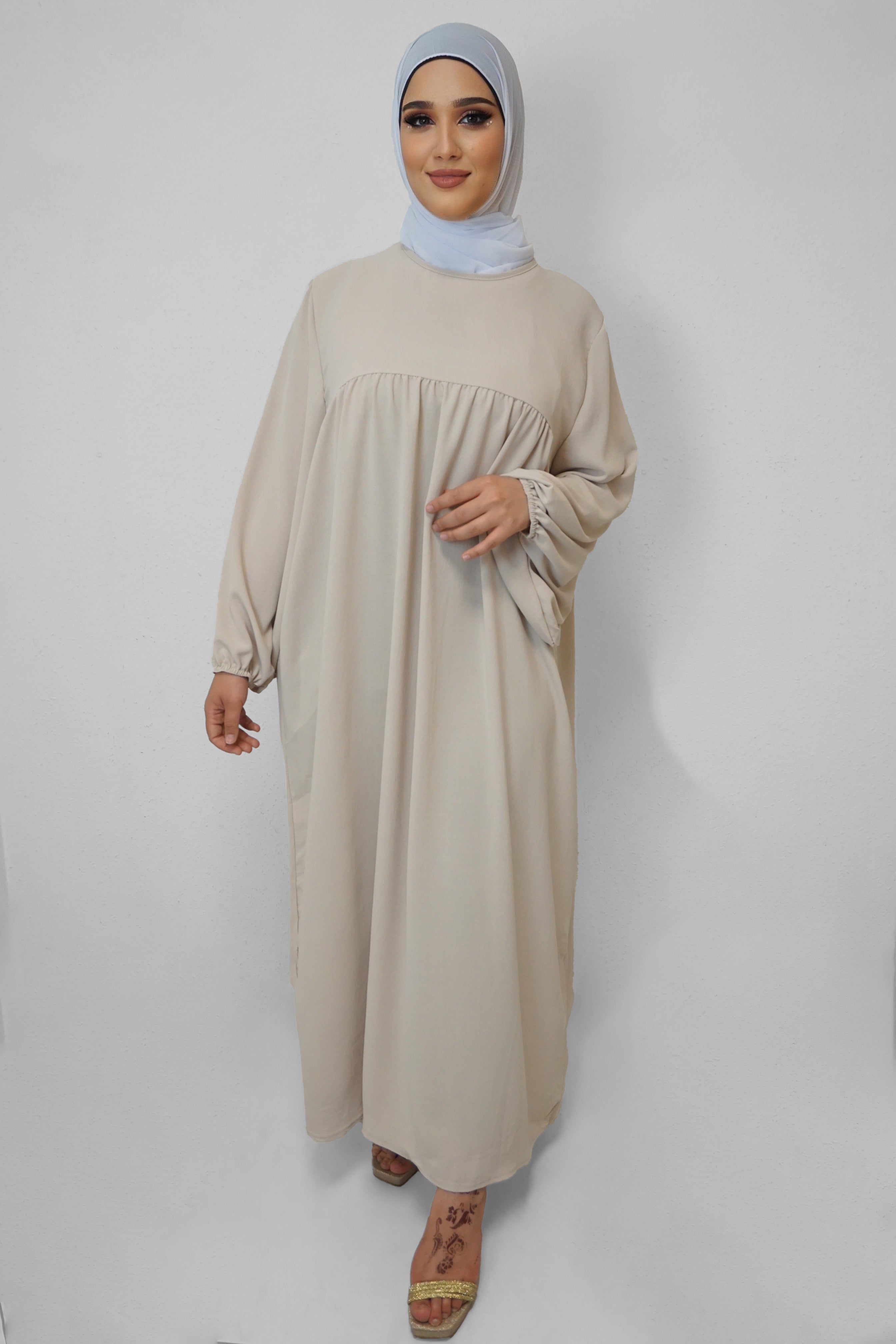 Abaya Faryal Elfenbein