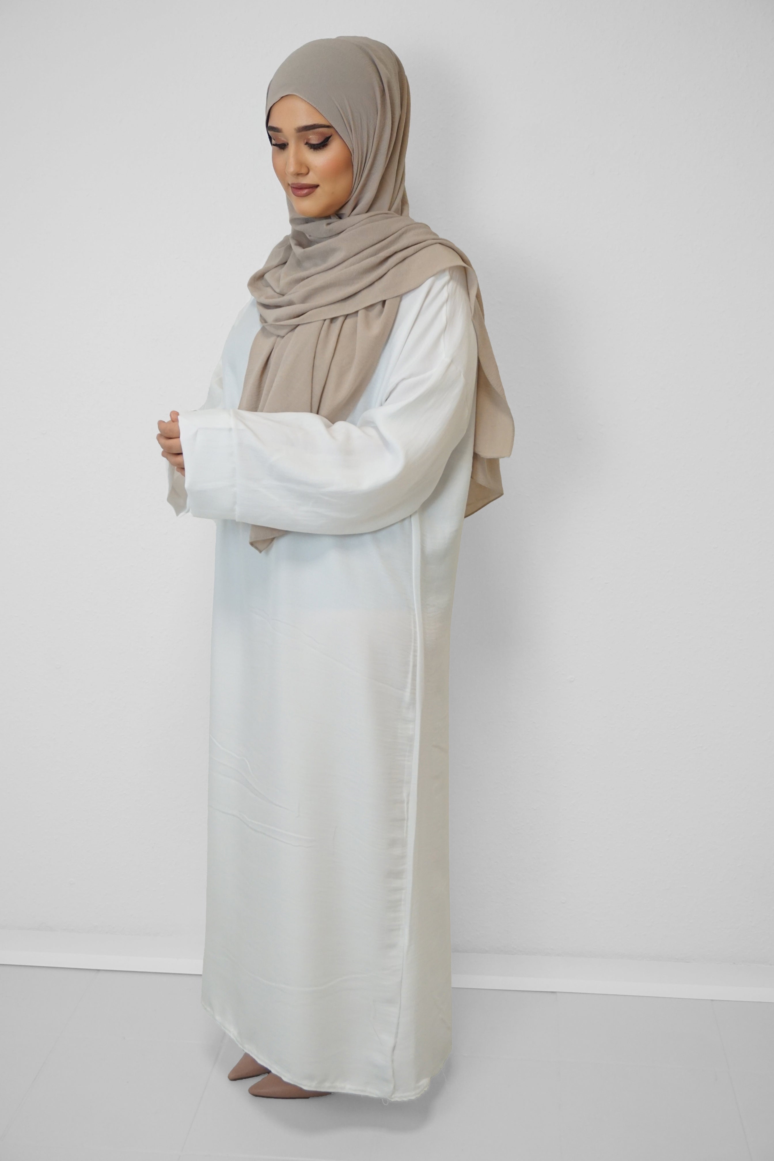 Abaya Bouchra Weiss