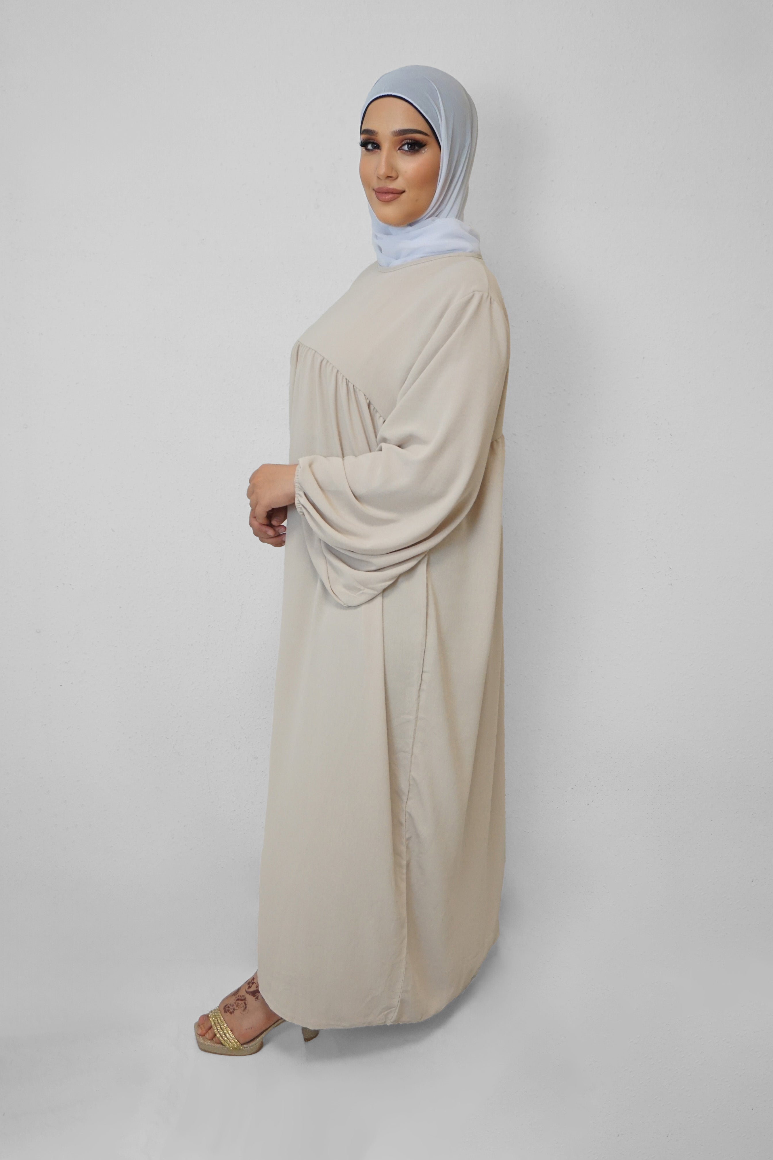 Abaya Faryal Elfenbein