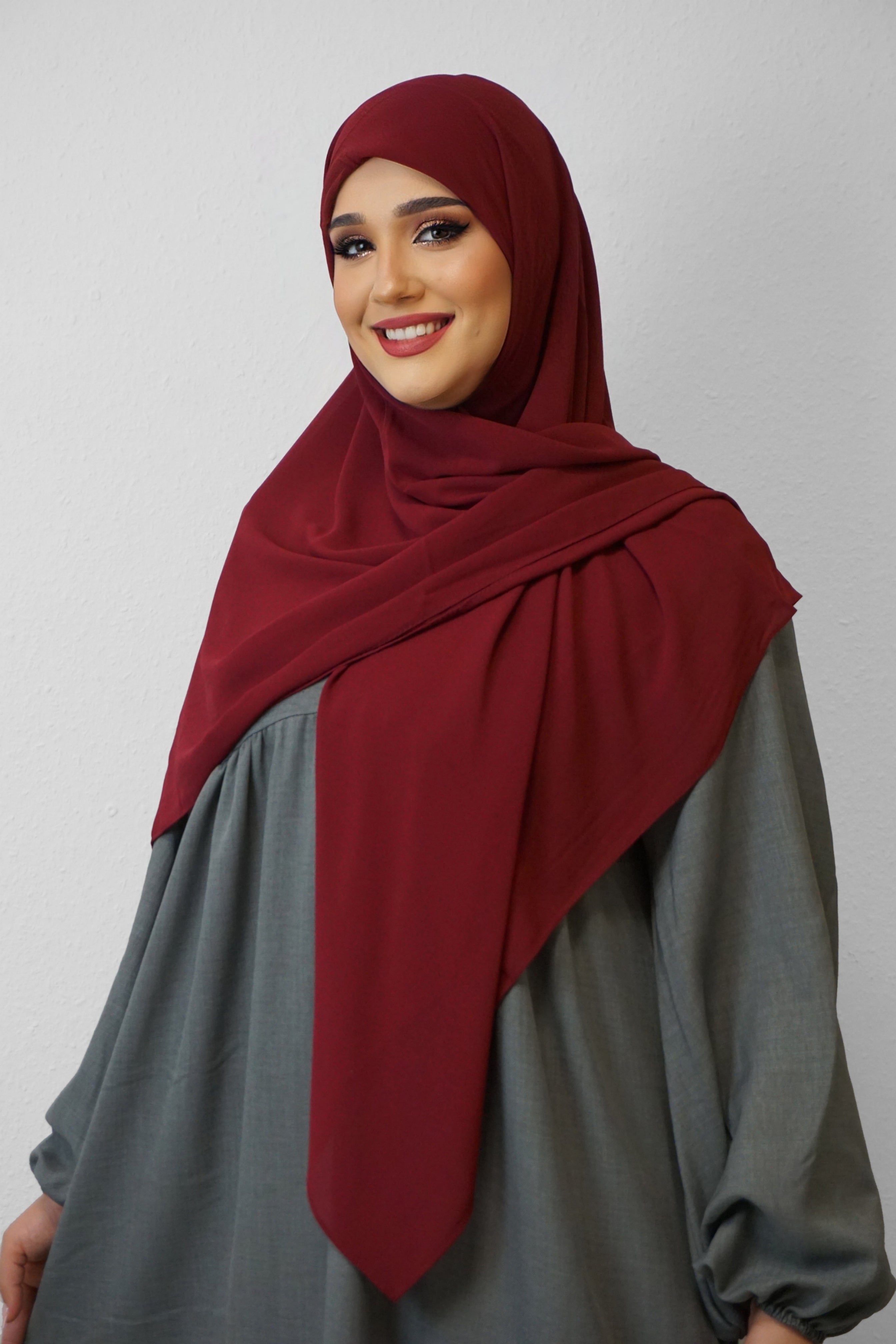 XL Chiffon Quadrat Hijab Bordeaux