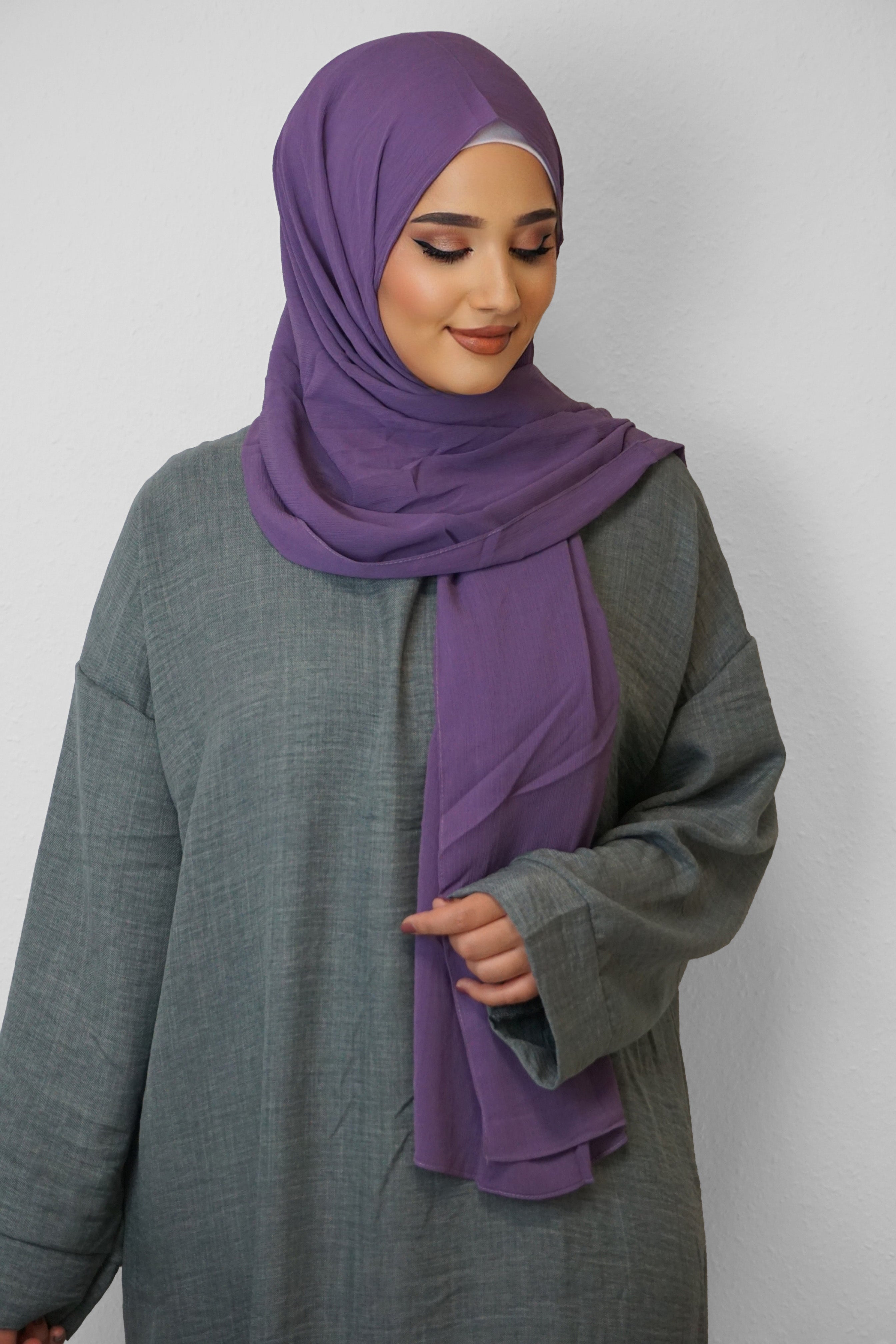 Crinkle Premium Chiffon Hijab Lila