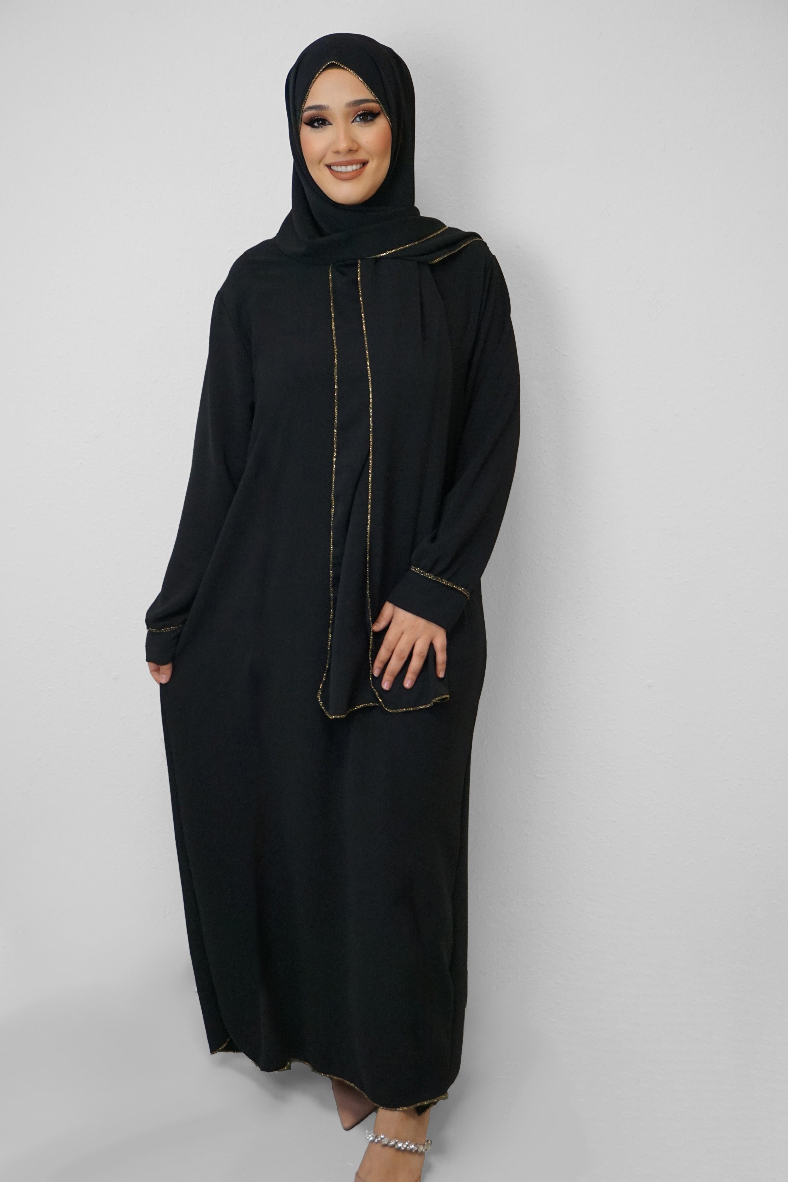 Abaya Cherin Schwarz