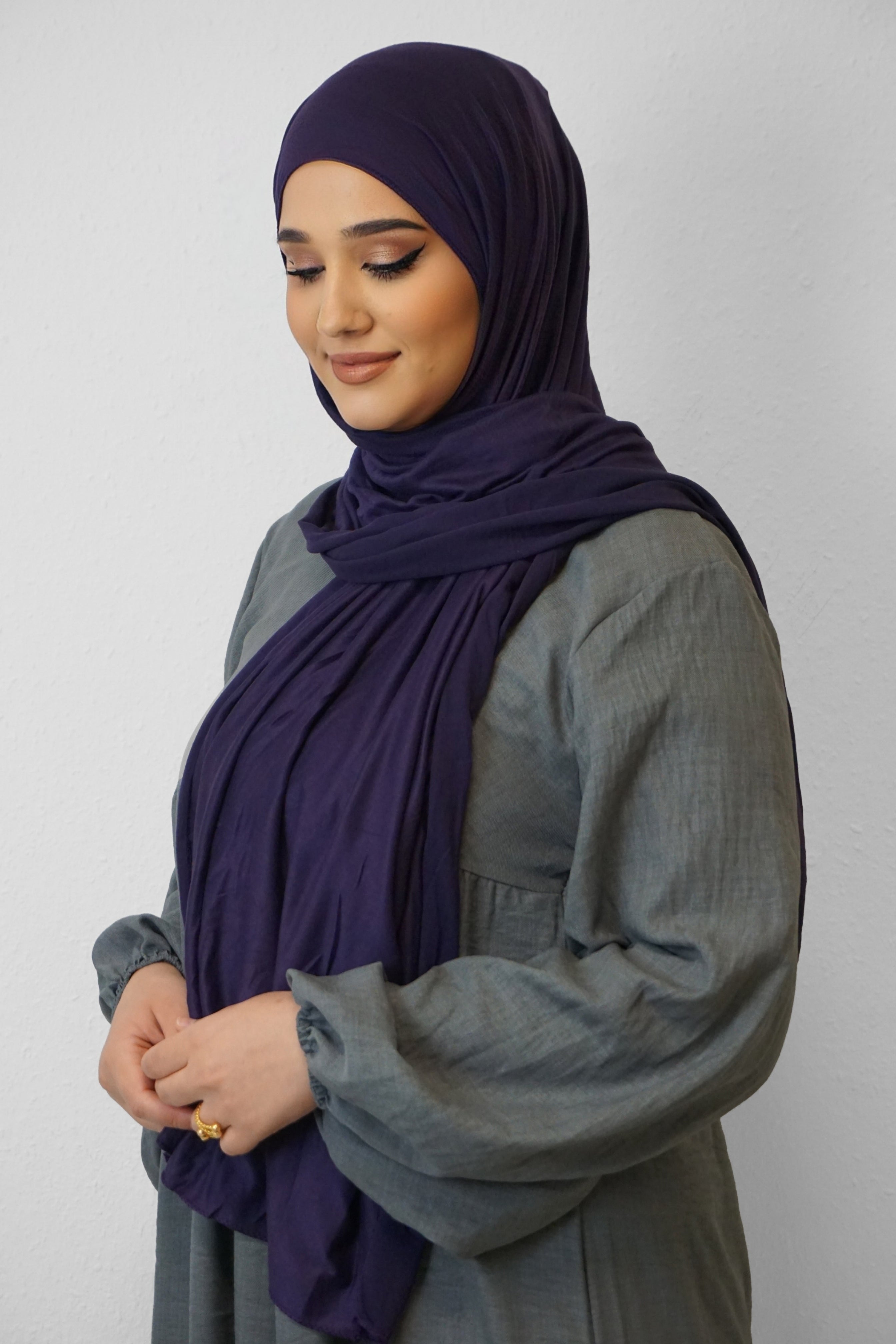 Jersey Hijab Fiza Darkviolett 2