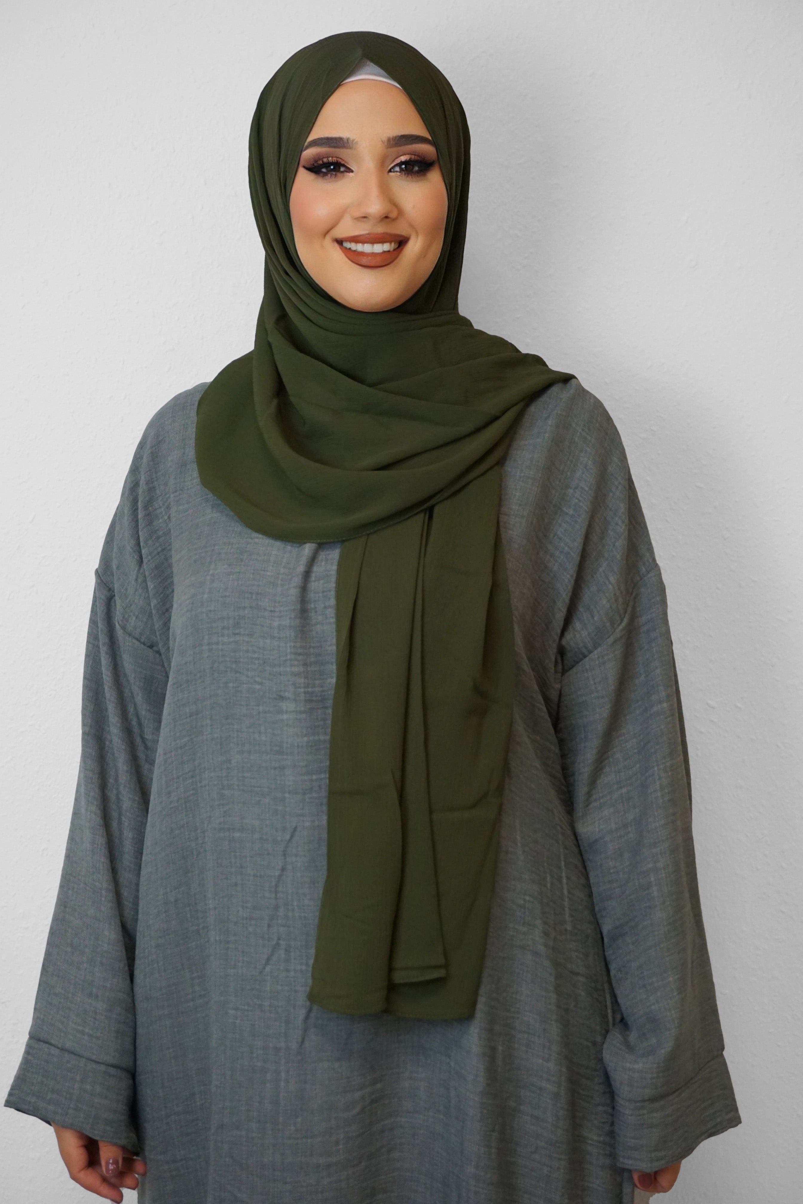 Crinkle Premium Chiffon Hijab Moosgrün