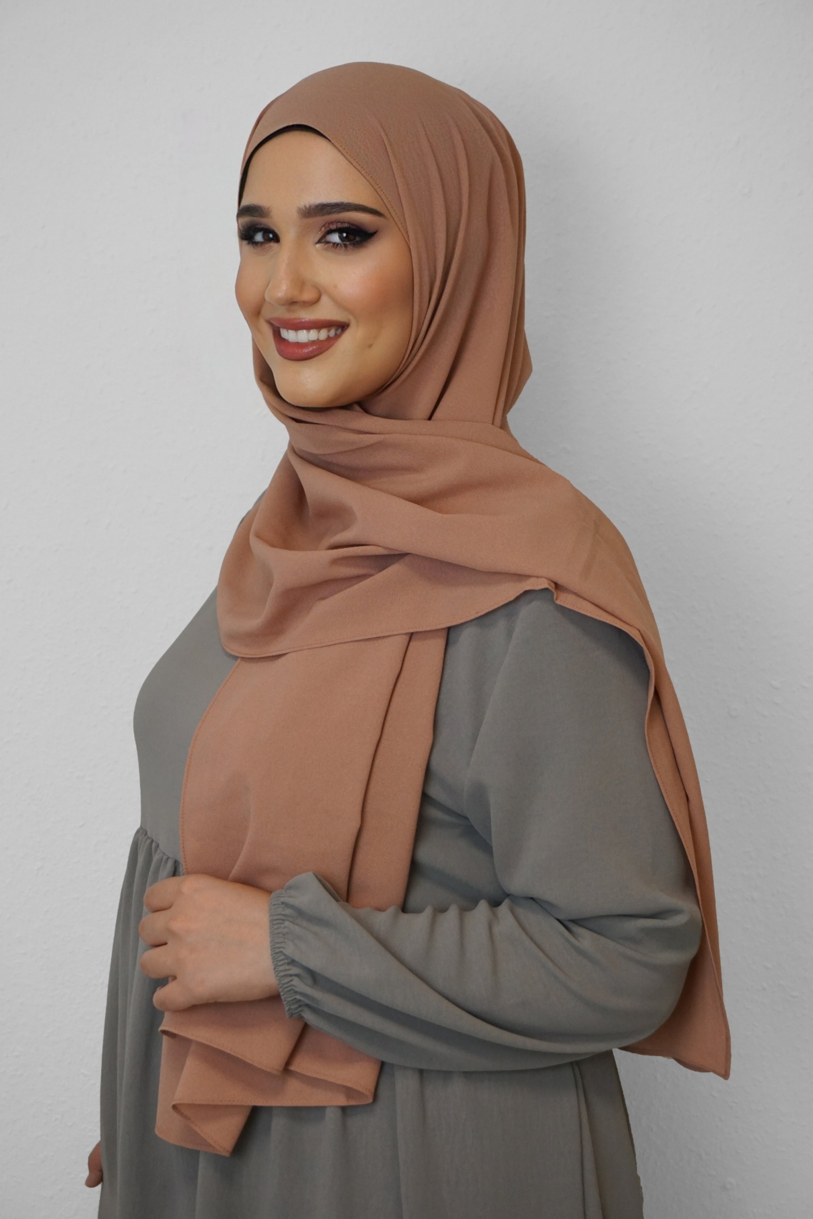 Crep Hijab Karamell