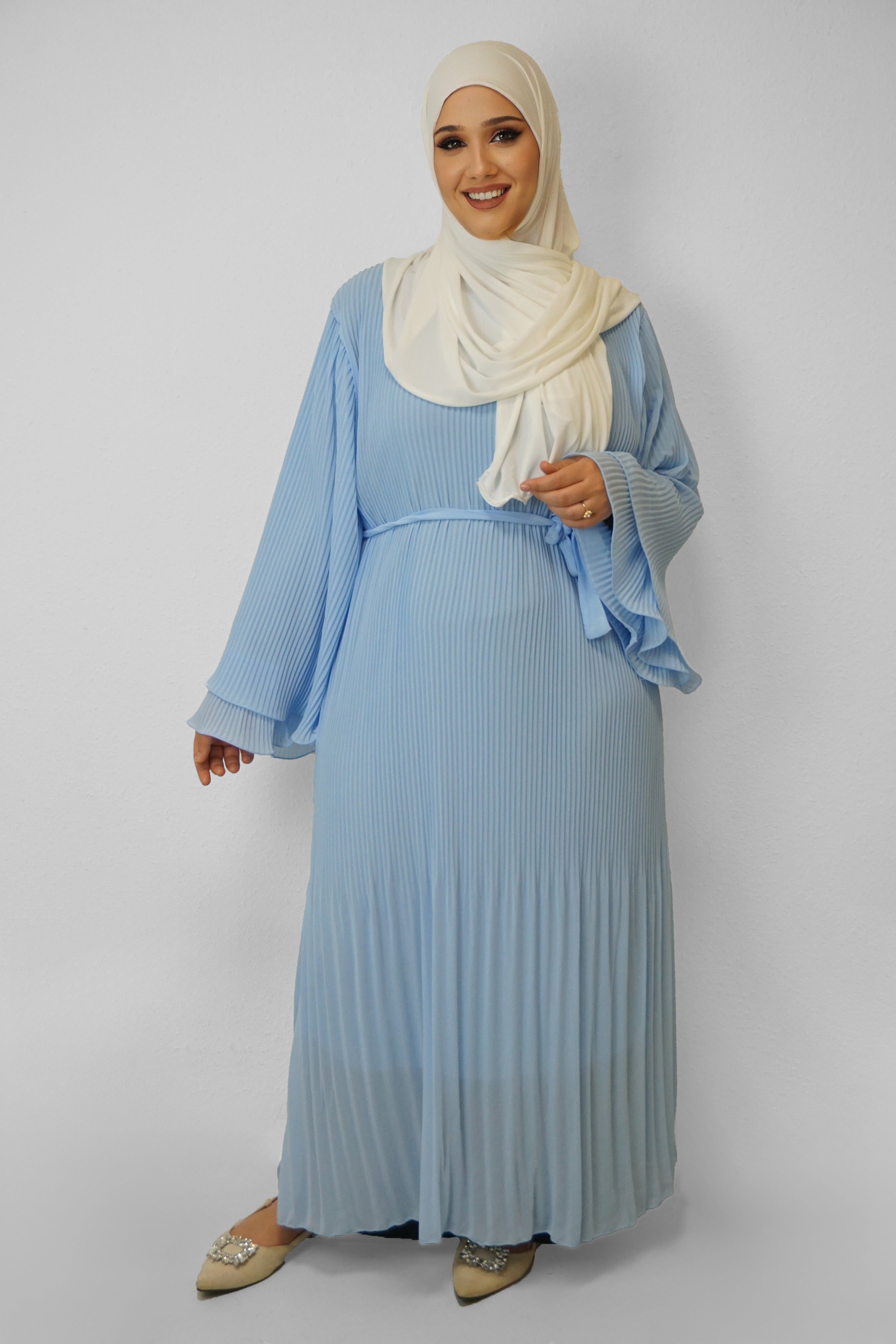 Abaya Kinza Babyblau