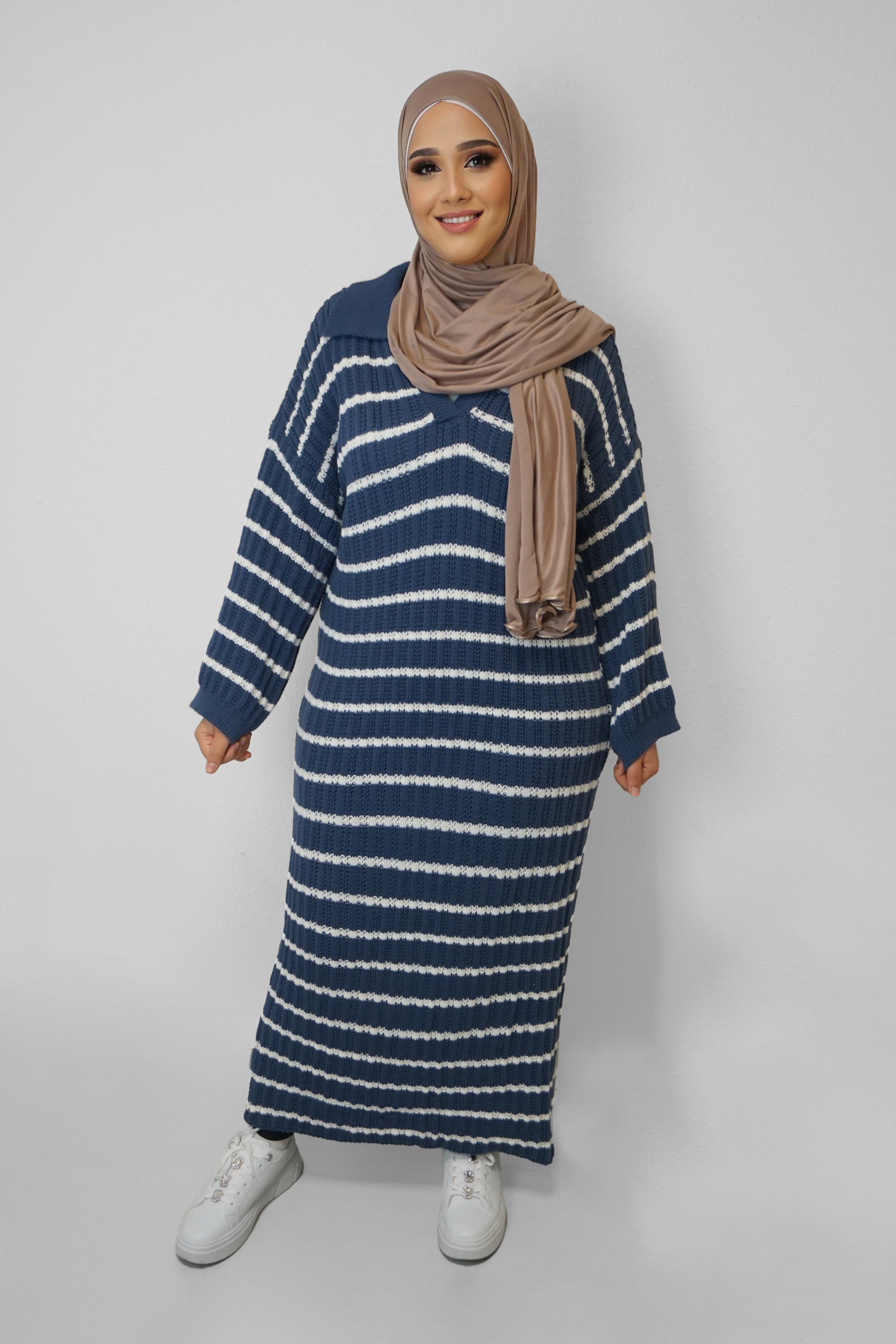 Maxi Strick-Kleid Atika Blau