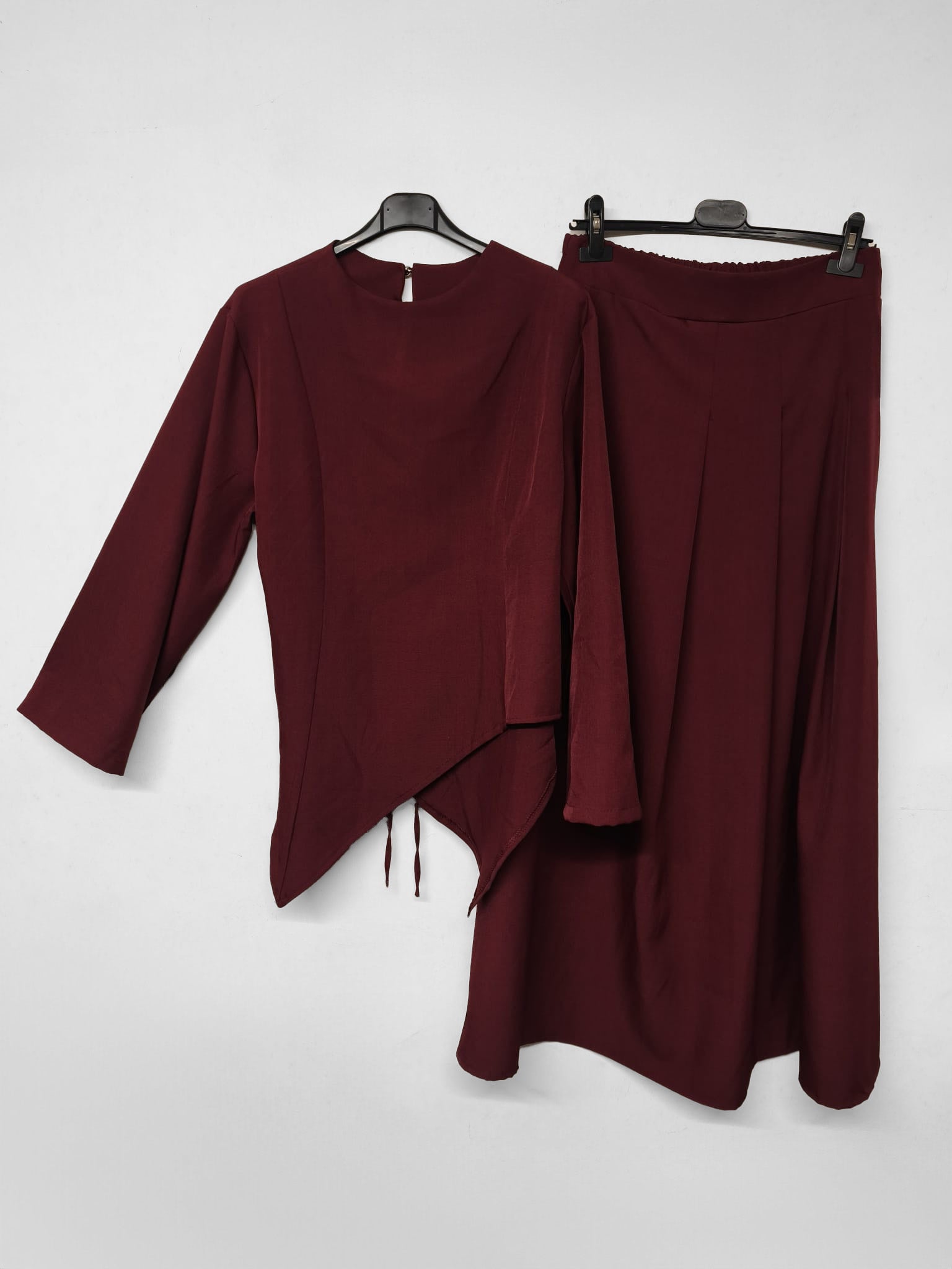 Zwei-Teiler Rock Elindra Bordeaux