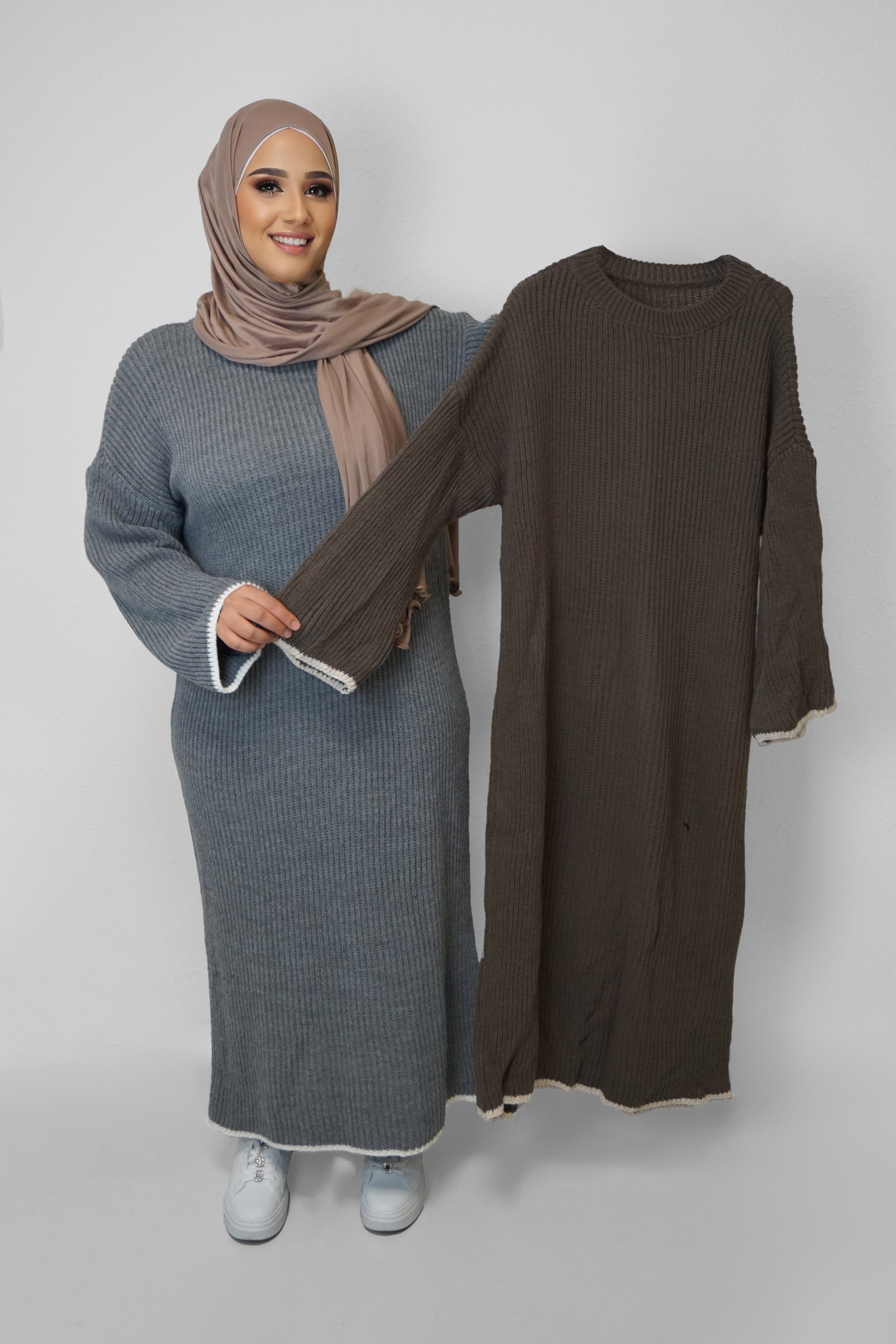 Maxi Strick-Kleid Elif Taupe