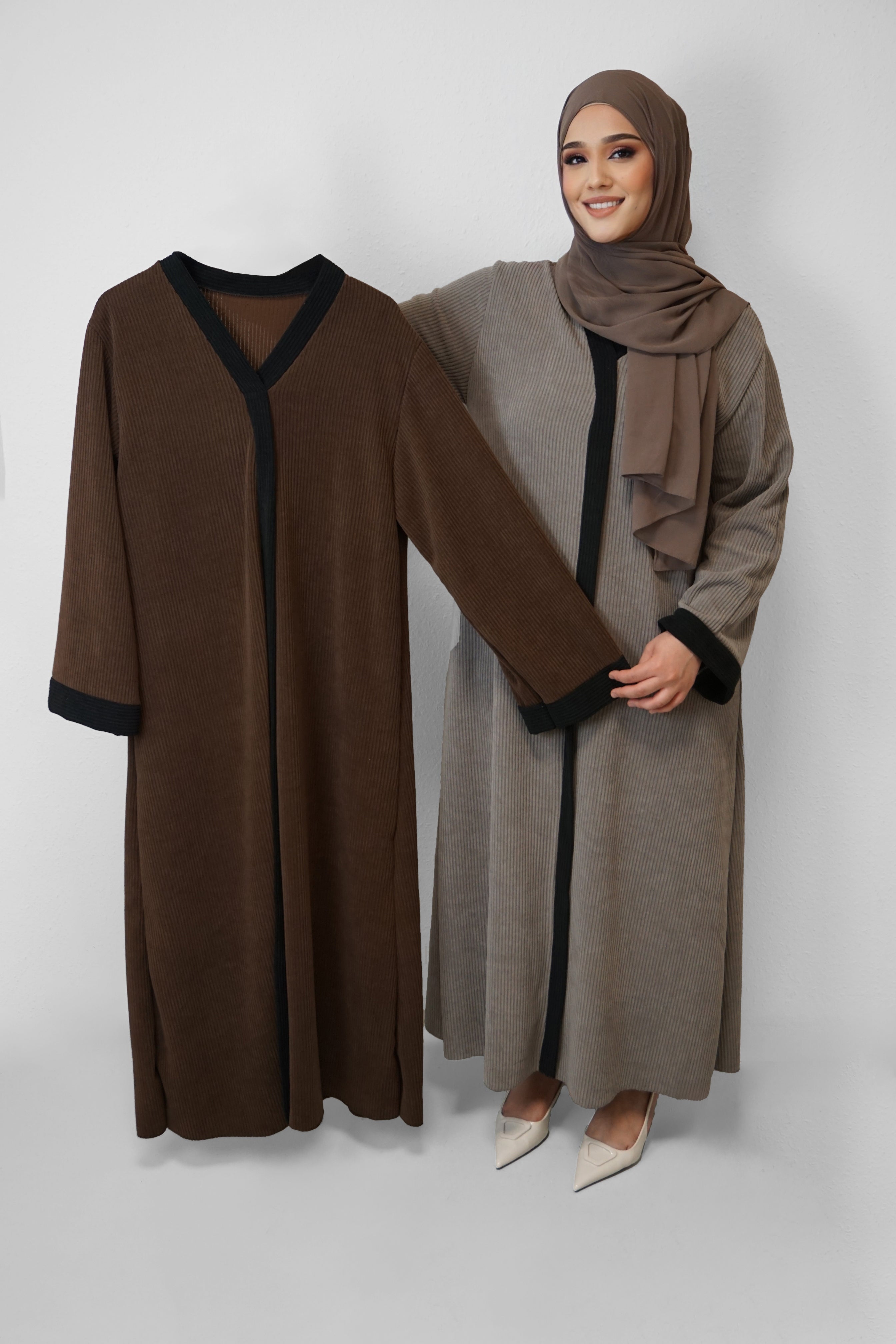 Abaya Ruqaia Braun