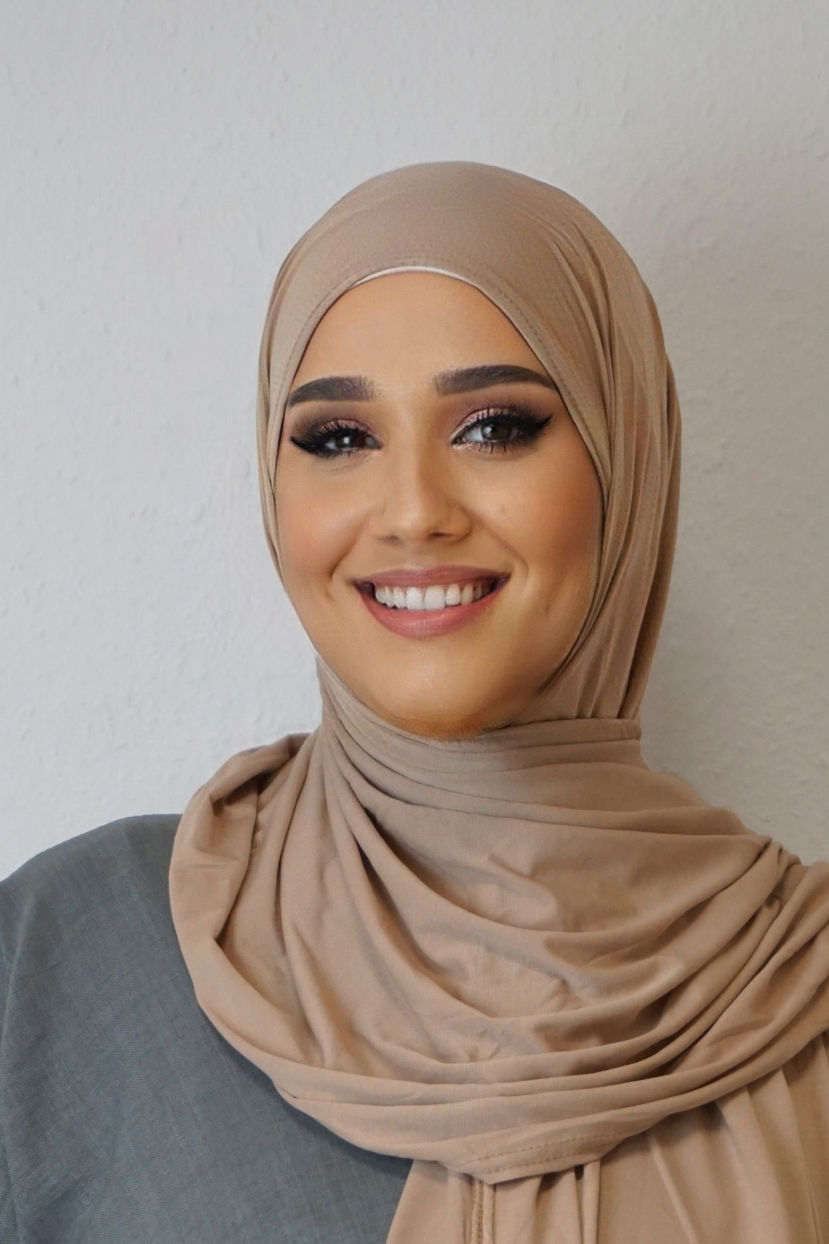 Premium Jersey Hijab Camel