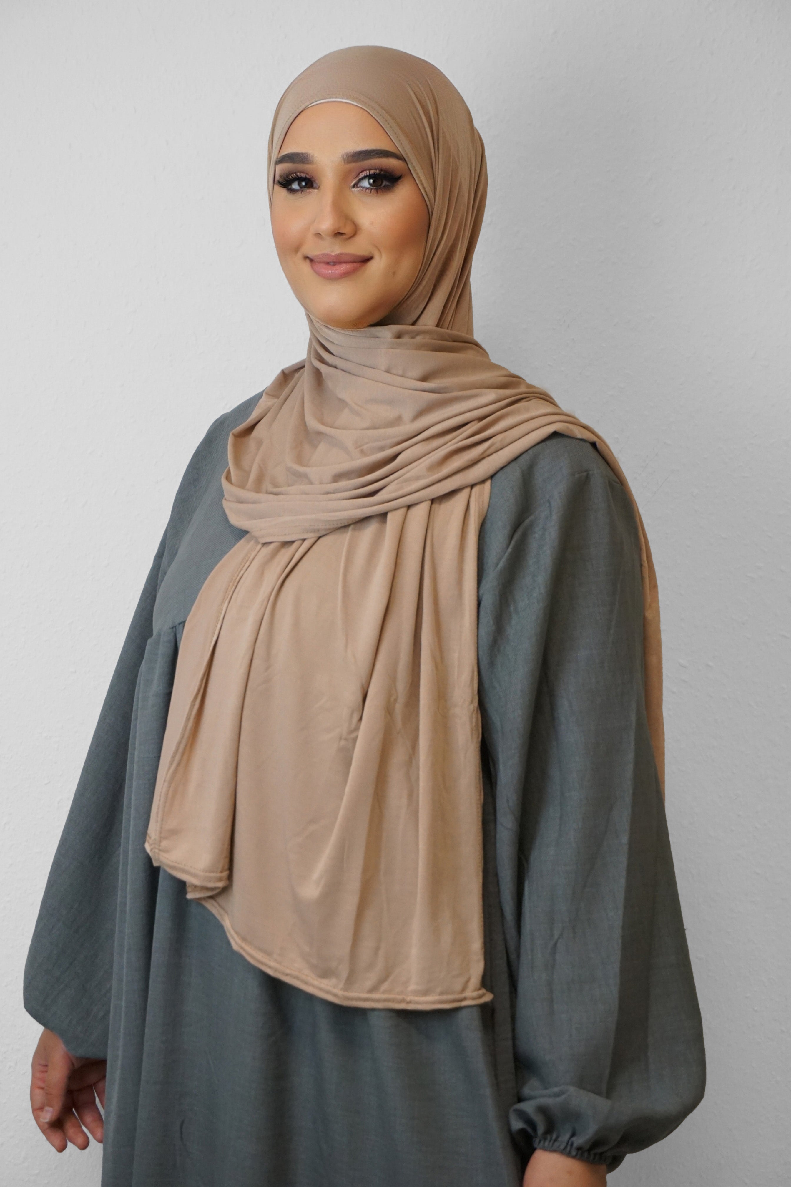 Premium Jersey Hijab Camel