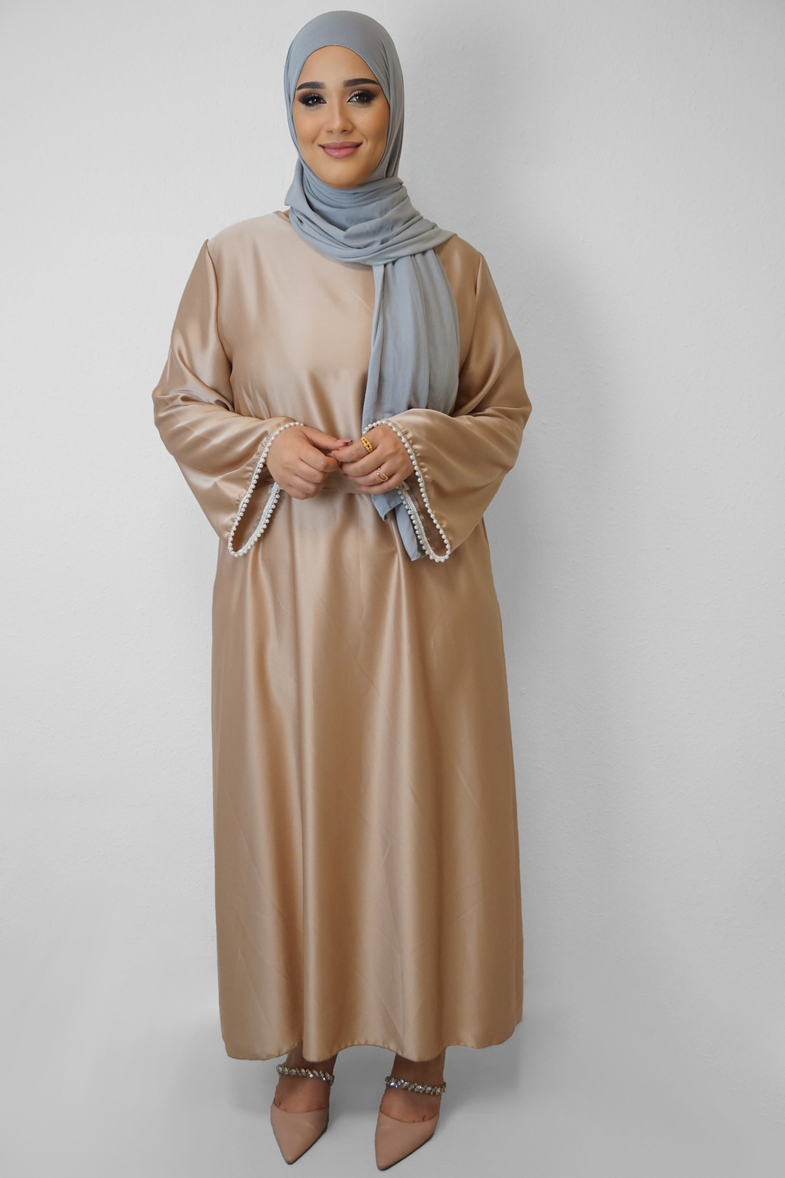 Elonora Abaya Caramell