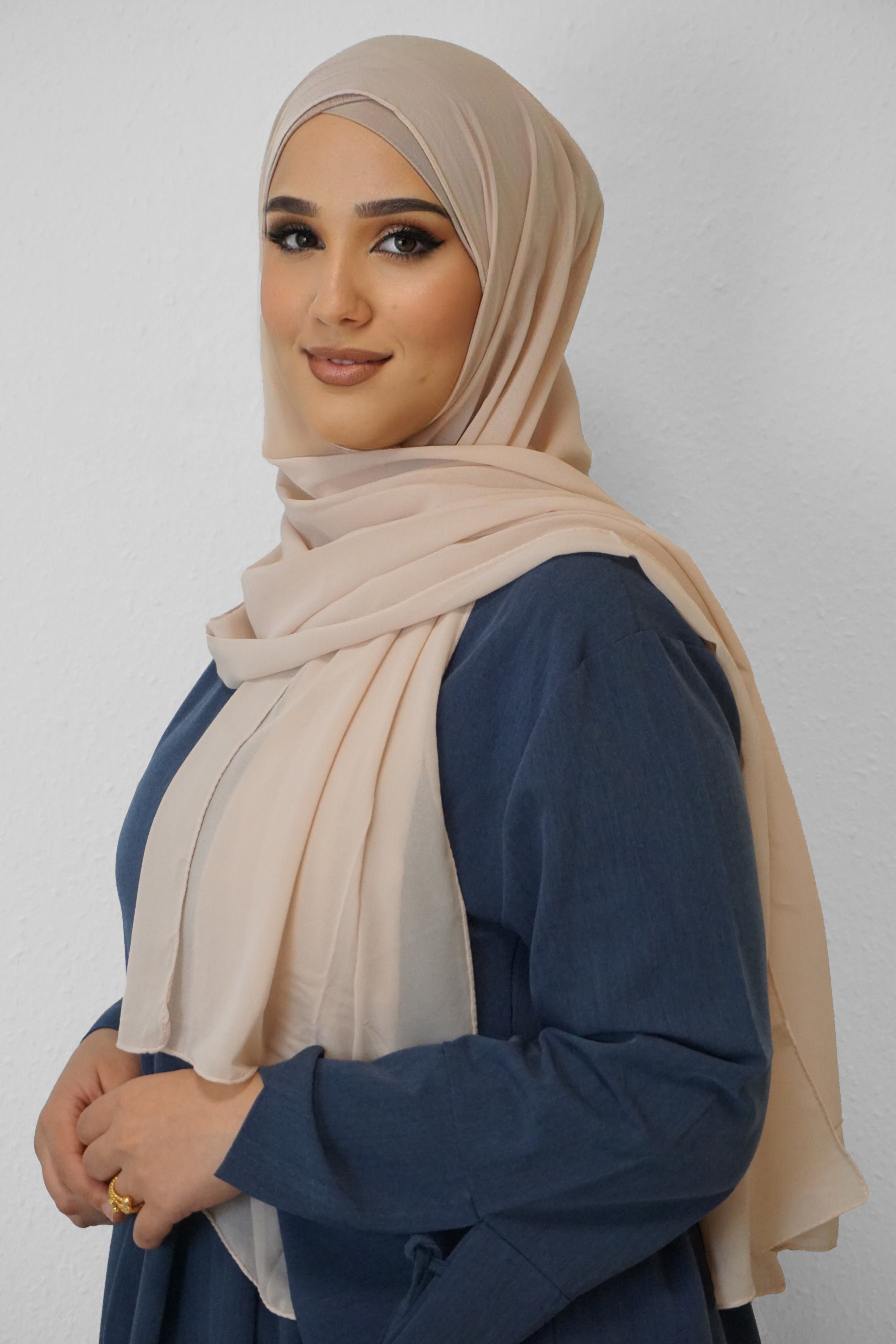 Chiffon Hijab Maira Champagner 2