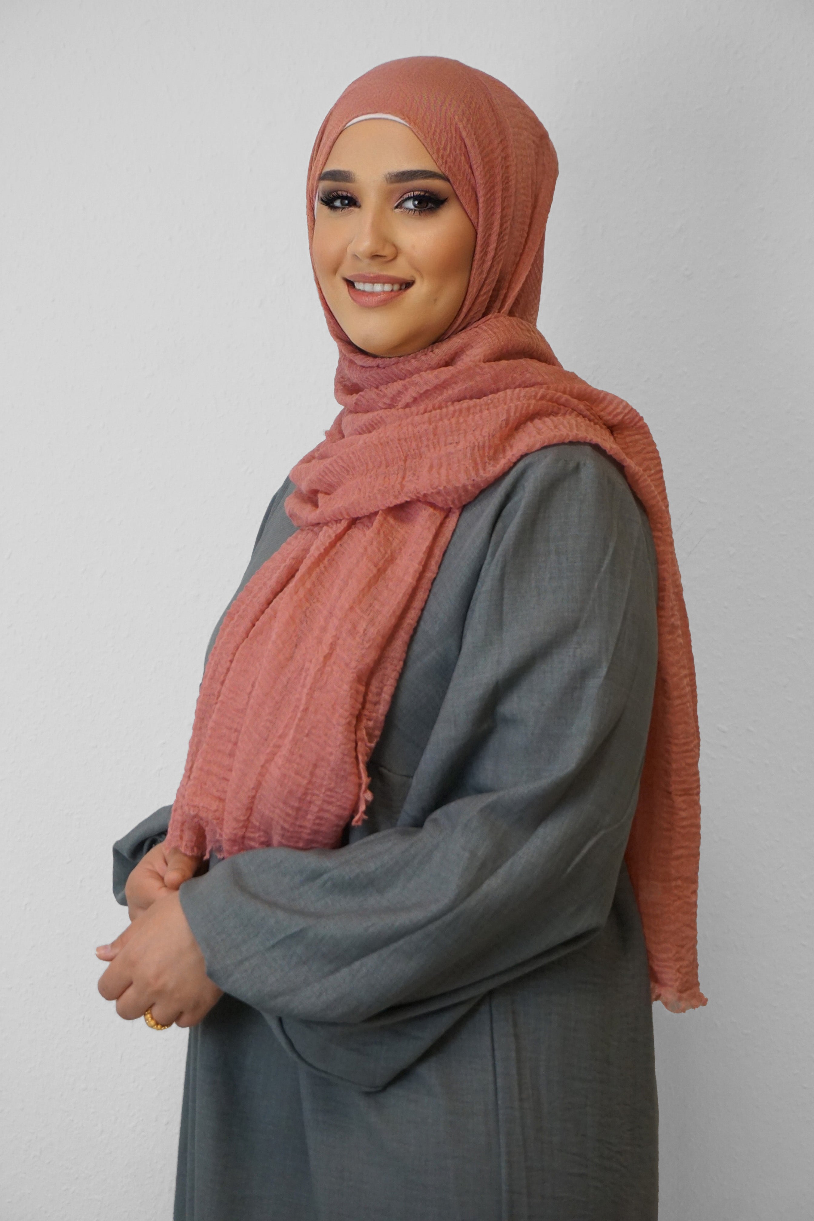 Daily Hijab Dalia Dark-Blush